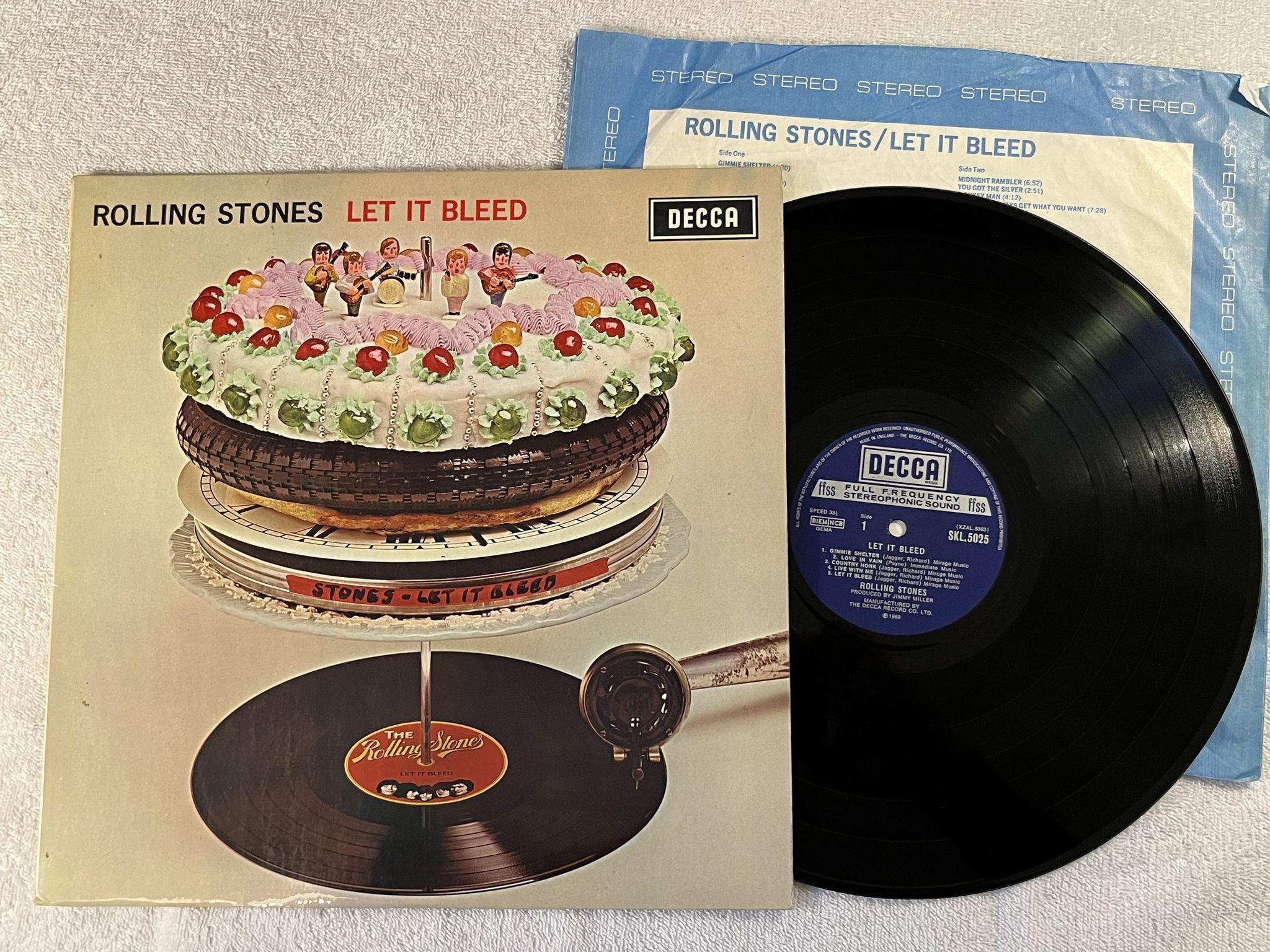 Omslagsbild för skivan ROLLING STONES let it bleed LP UK DECCA SKL 5025 *** POSTER ***