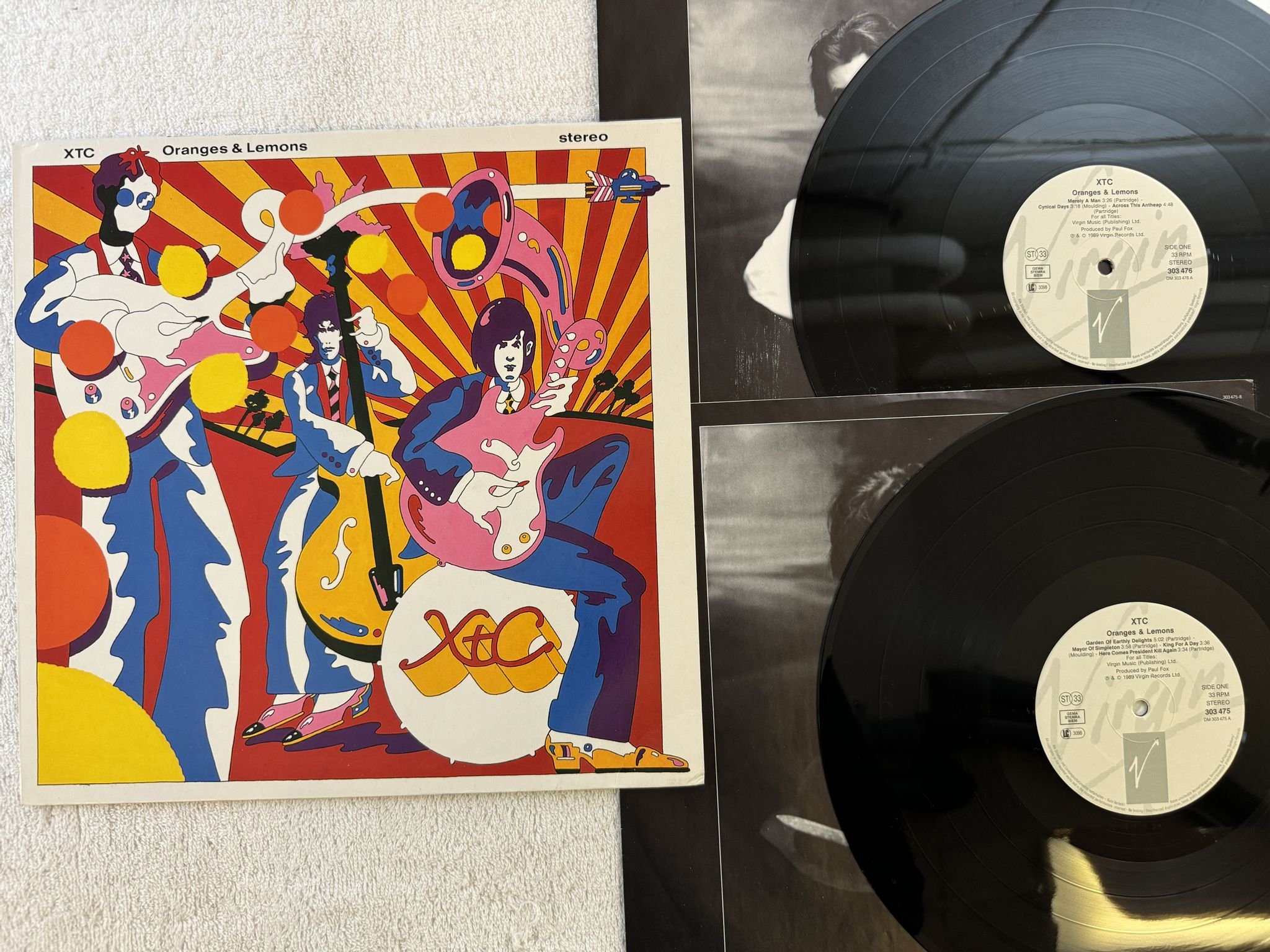 Omslagsbild för skivan XTC oranges & lemons 2xLP -89 Hol VIRGIN 303476