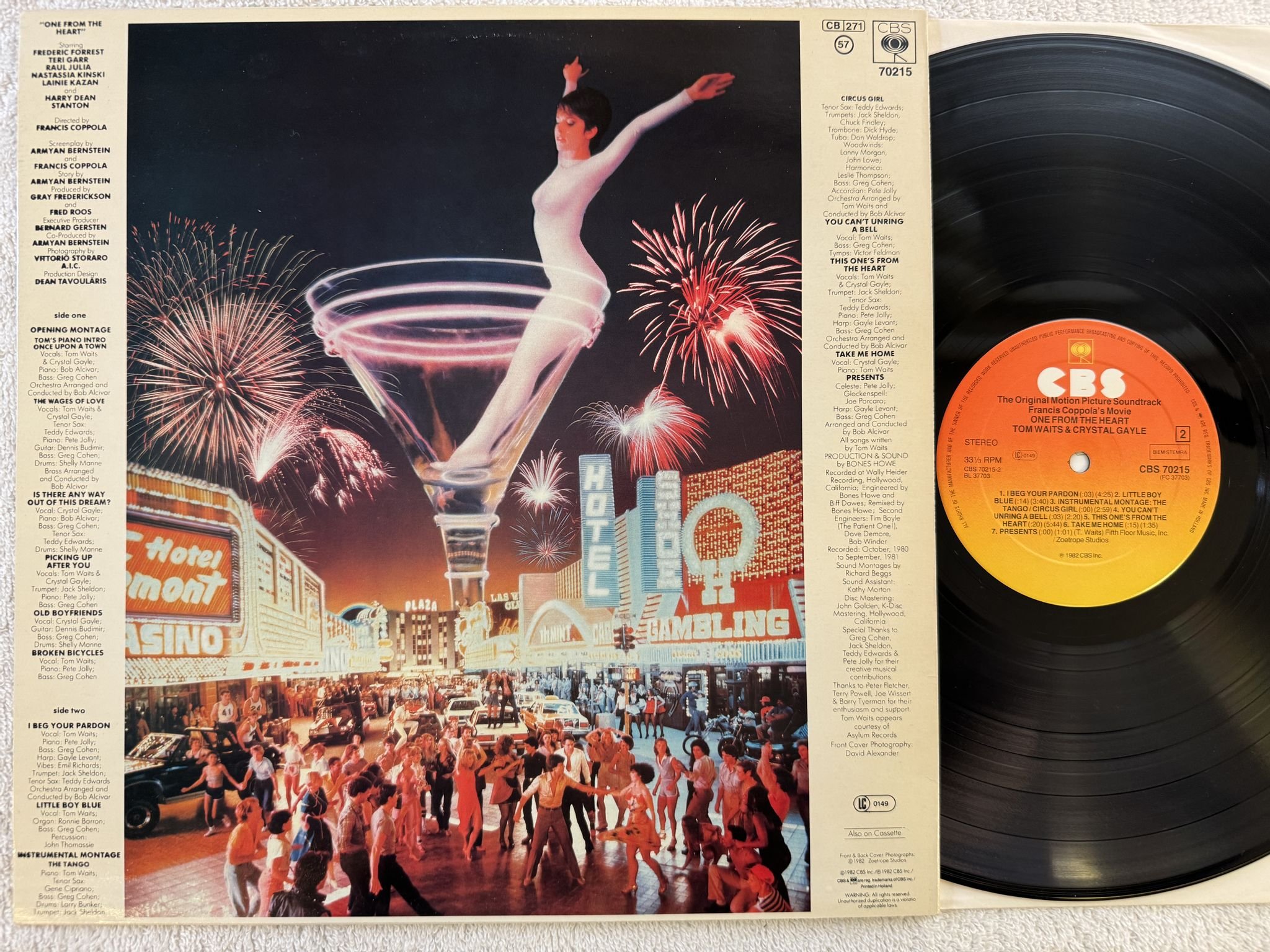 Omslagsbild för skivan TOM WAITS & CRYSTAL GAYLE One From The Heart LP -82 CBS 70215 *** SOUNDTRACK **