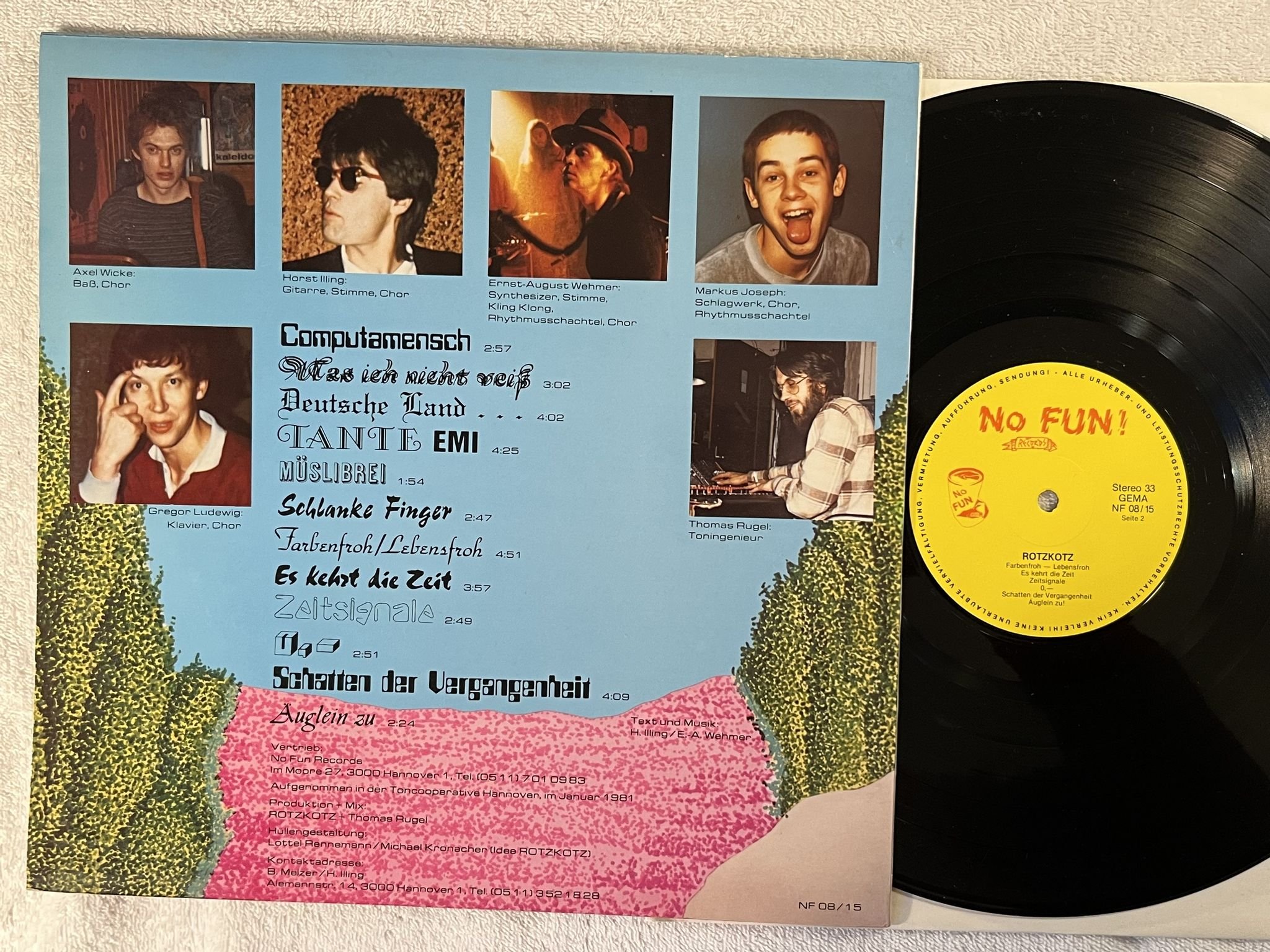 Omslagsbild för skivan ROTZKOTZ Lebensfroh + Farbenfroh LP -81 Ger NO FUN NF 08/15