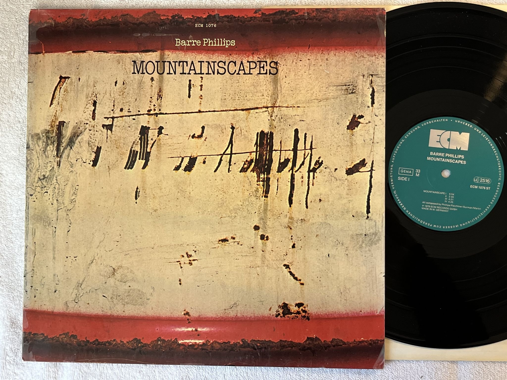 Omslagsbild för skivan BARRE PHILLIPS mountainscapes LP -76 Ger ECM 1076 ST