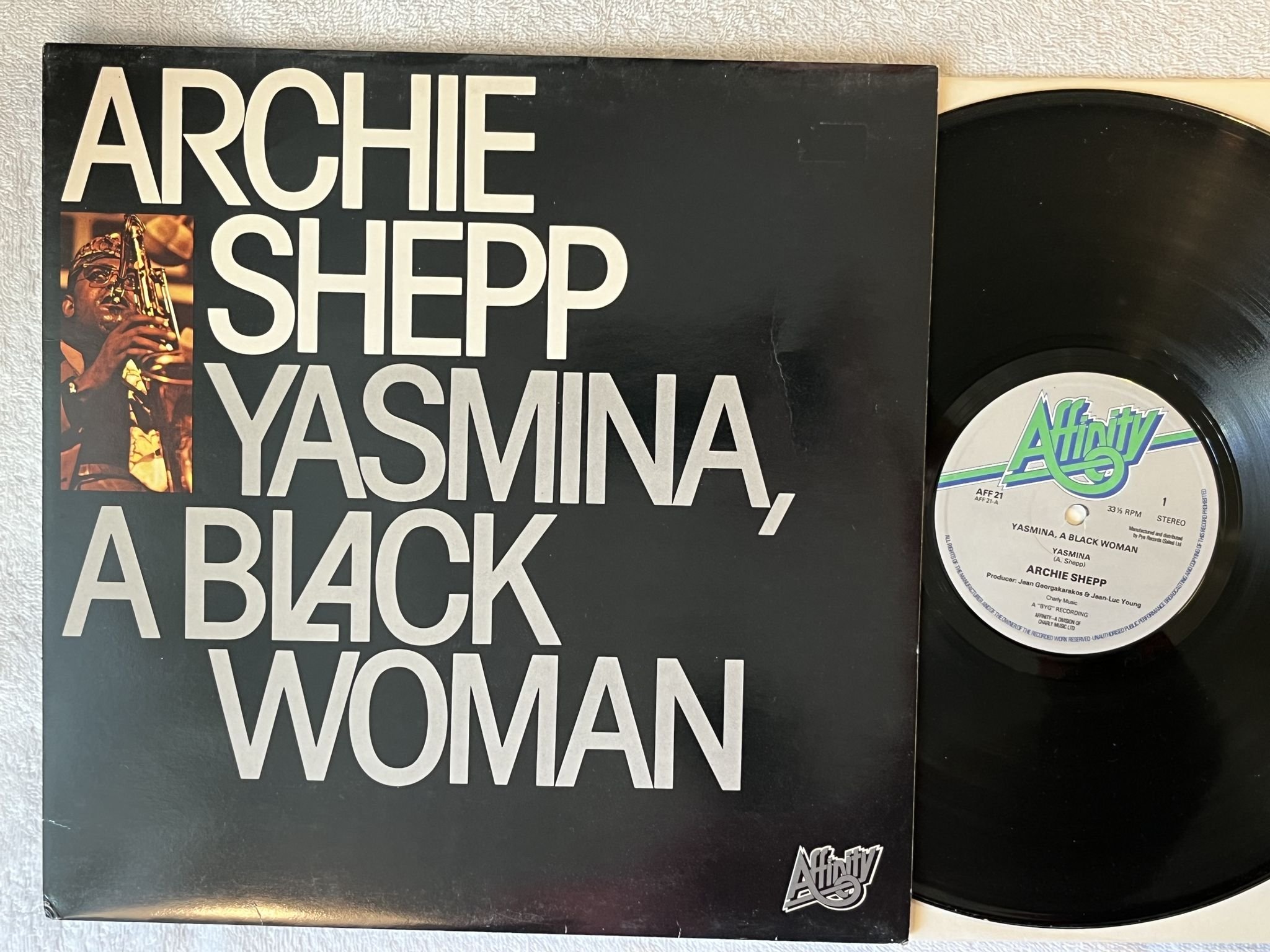 Omslagsbild för skivan ARCHIE SHEPP Yasmina, a black woman LP -79 UK AFFINITY AFF 21
