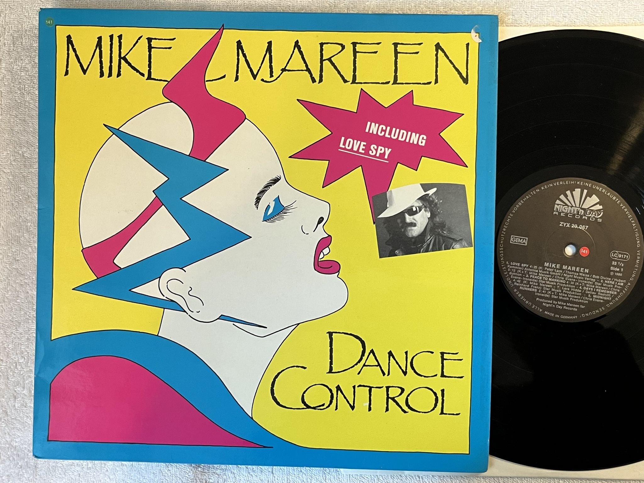 Omslagsbild för skivan MIKE MAREEN dance control LP -86 Ger NIGHT N DAY ZYX 20.067