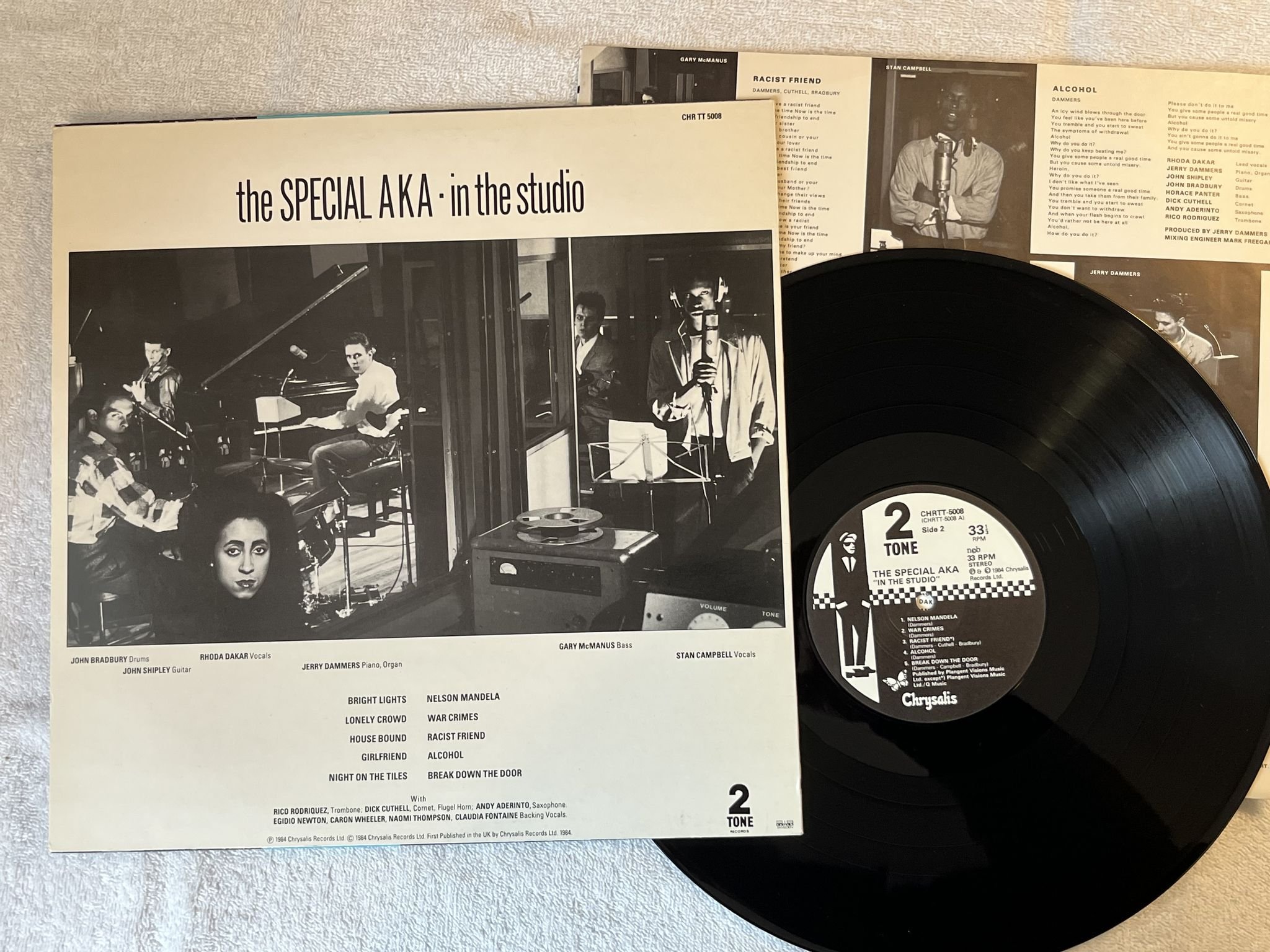 Omslagsbild för skivan THE SPECIAL AKA in the studio LP -84 CHRYSALIS CHRTT 5008