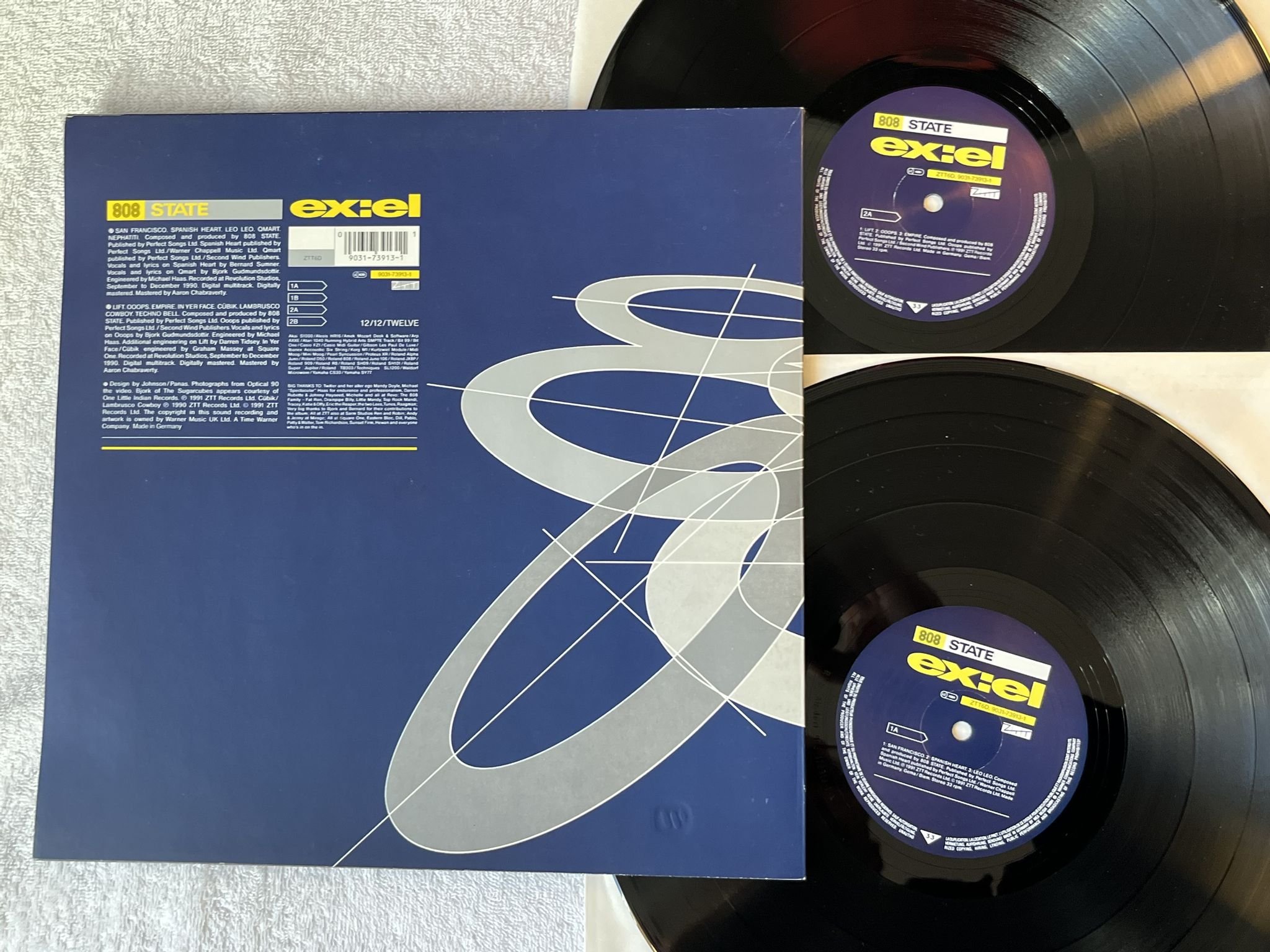 Omslagsbild för skivan 808 STATE ex:el 2xLP -91 ZTT 9031739131