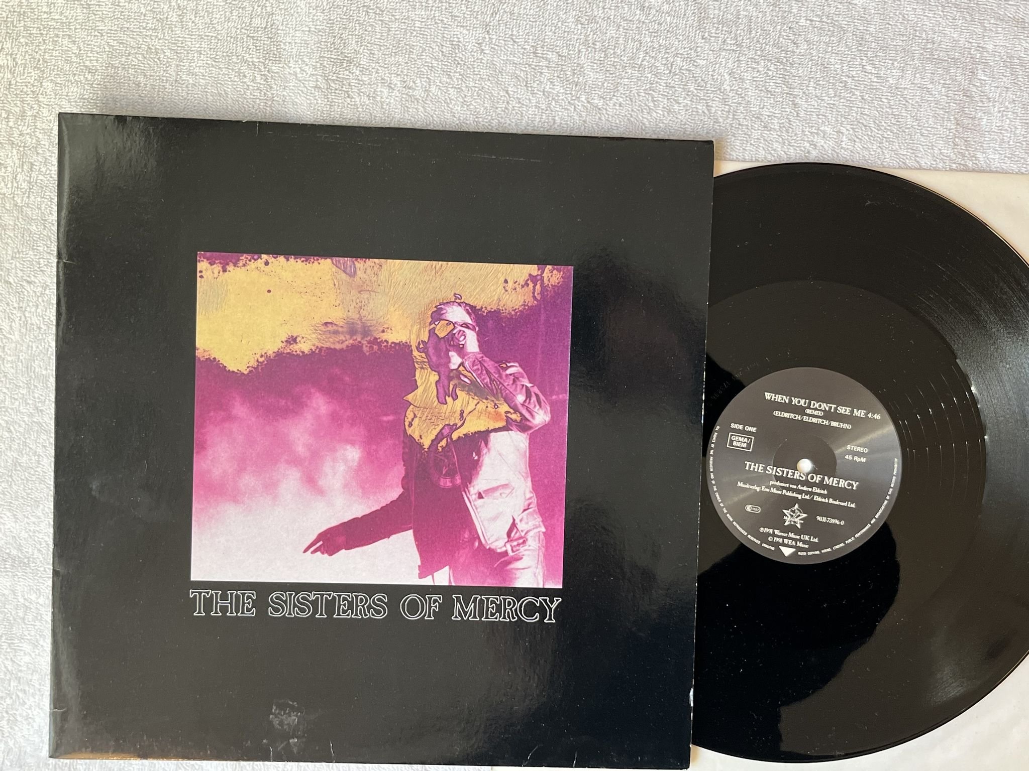 Omslagsbild för skivan THE SISTERS OF MERCY when you don't see me 12" 91 Ger MERCIFUL 903173896-0
