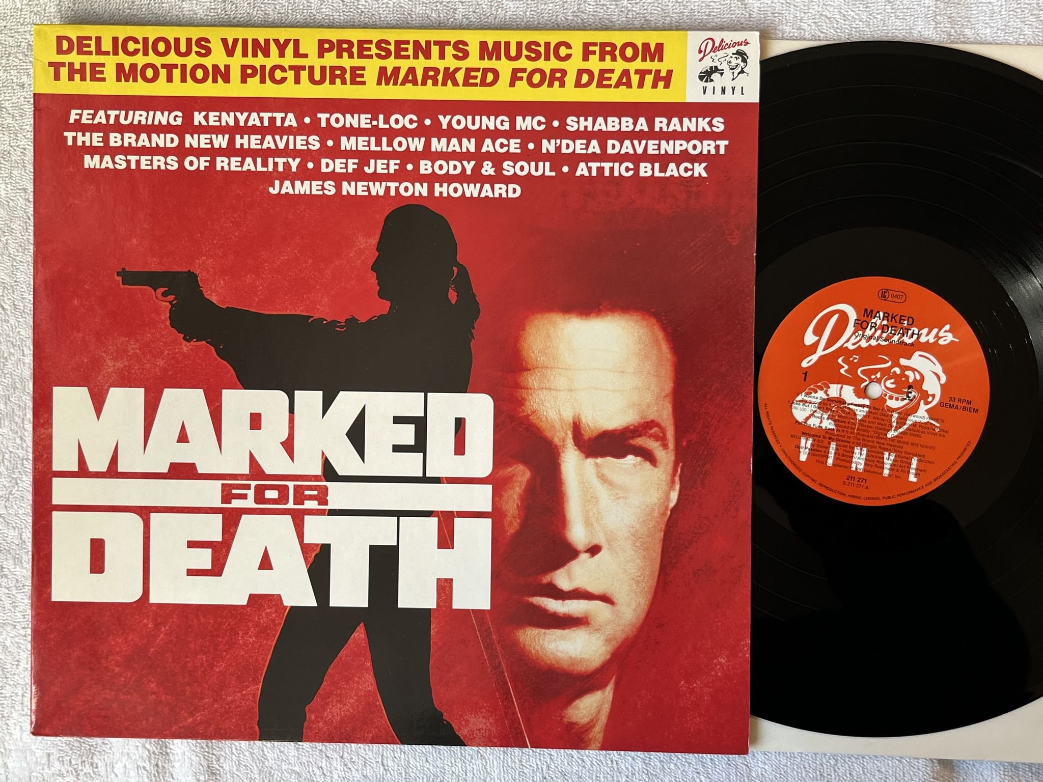 Omslagsbild för skivan V/A Marked For Death LP -90 Ger DELICIOUS 211 271 ** Soundtrack ***