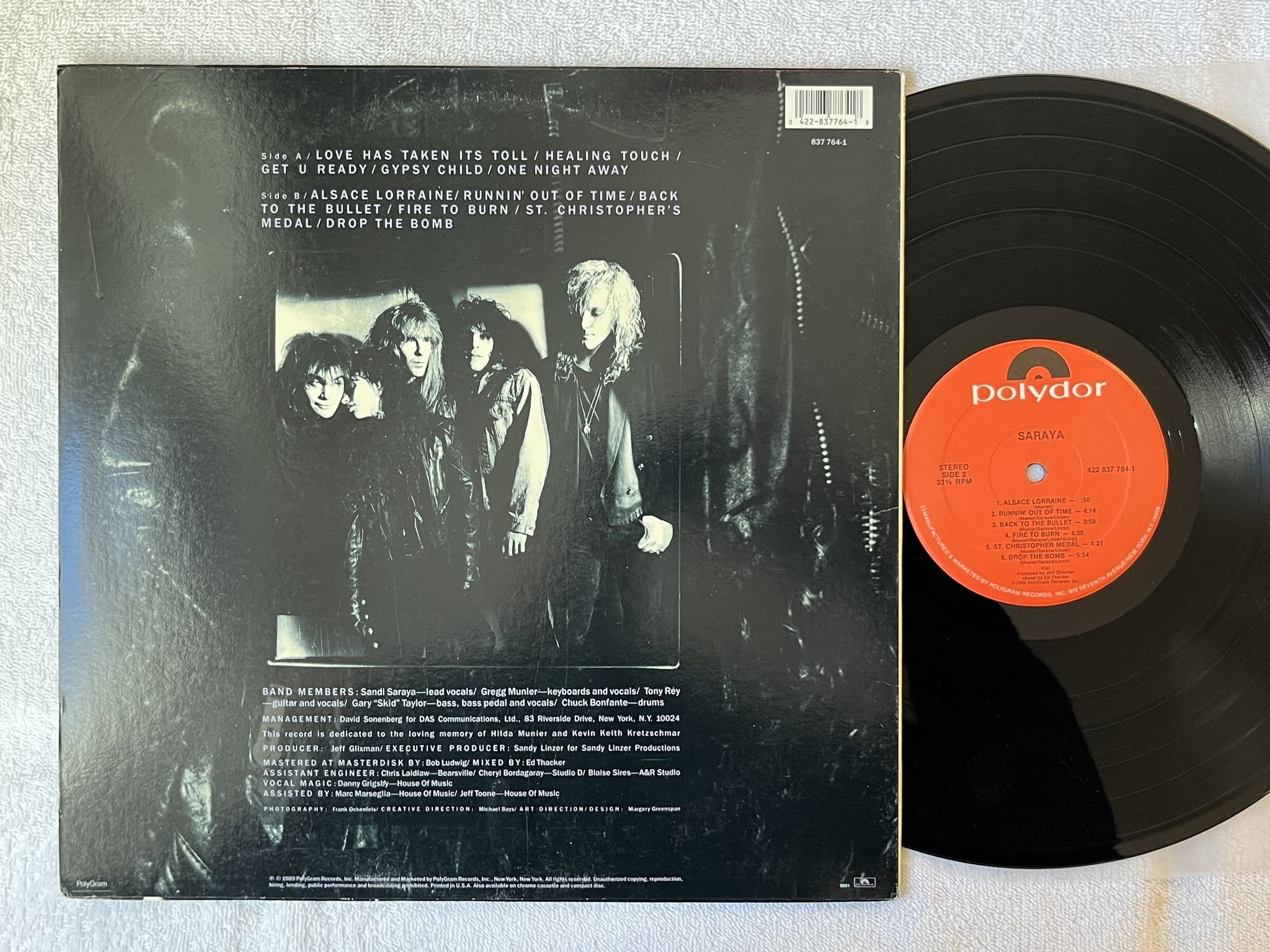 Omslagsbild för skivan SARAYA s/t LP -89 US POLYDOR 837 764-1