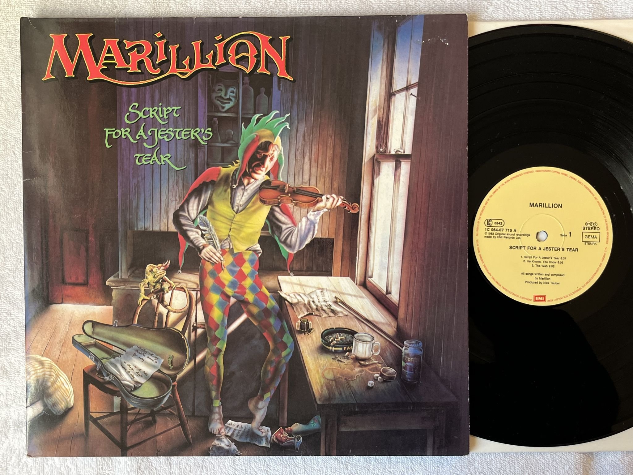 Omslagsbild för skivan MARILLION script for a Jester's tear LP -83 Hol EMI 1C 064-07715