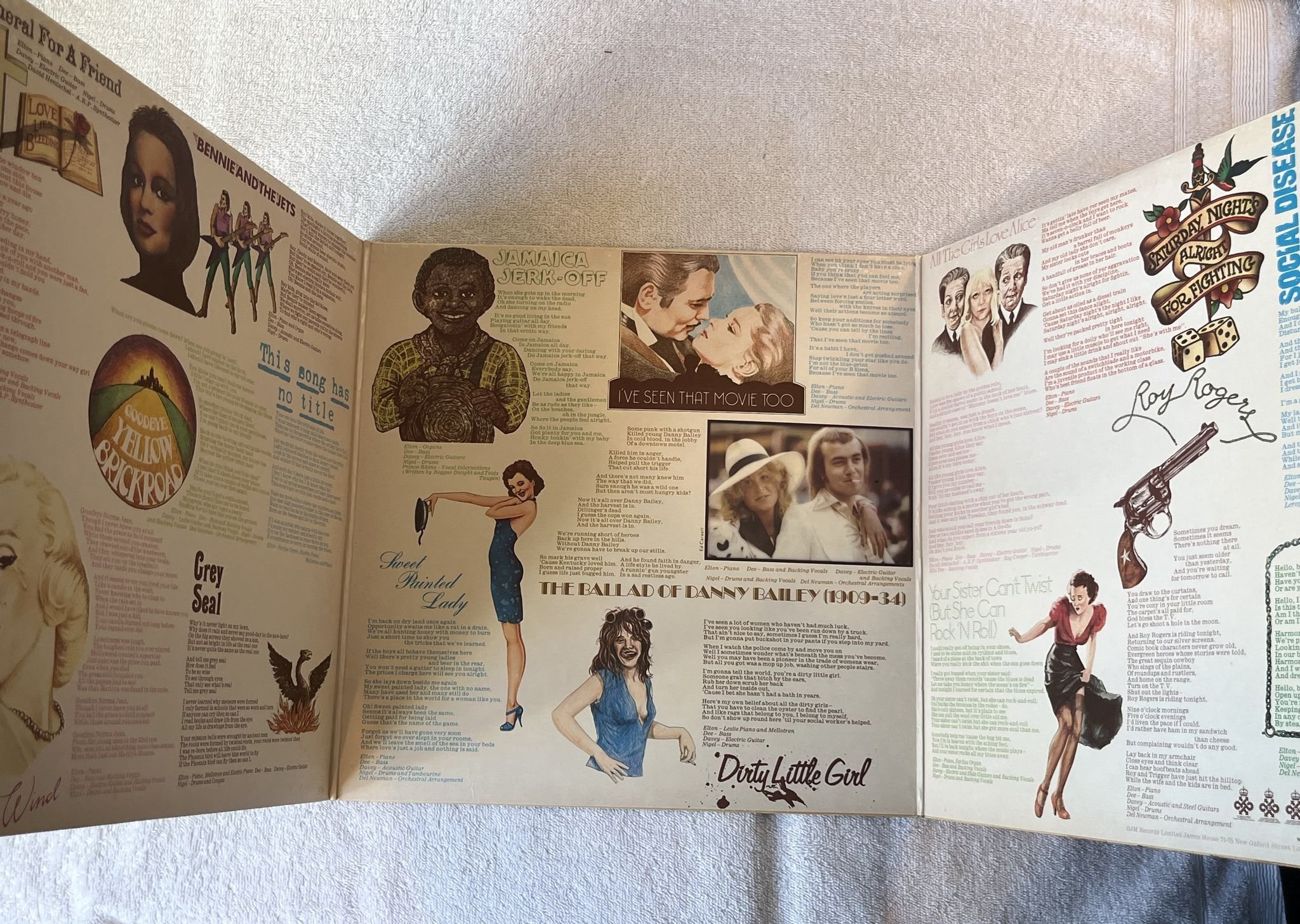 Omslagsbild för skivan ELTON JOHN goodbye yellow brick road 2xLP -73 UK DJM *** YELLOW VINYL ***