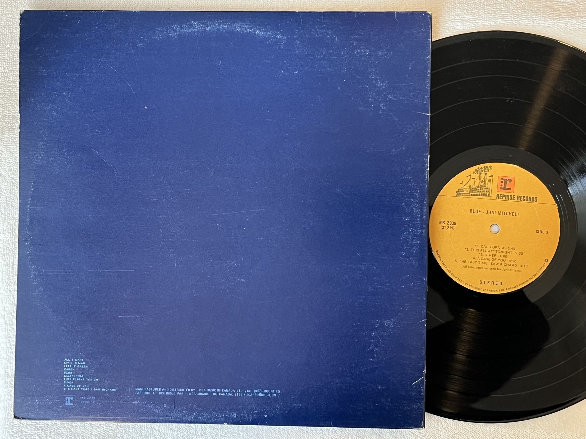 Omslagsbild för skivan JONI MITCHELL blue LP Can REPRISE MS 2038 **** CLASSIC ****