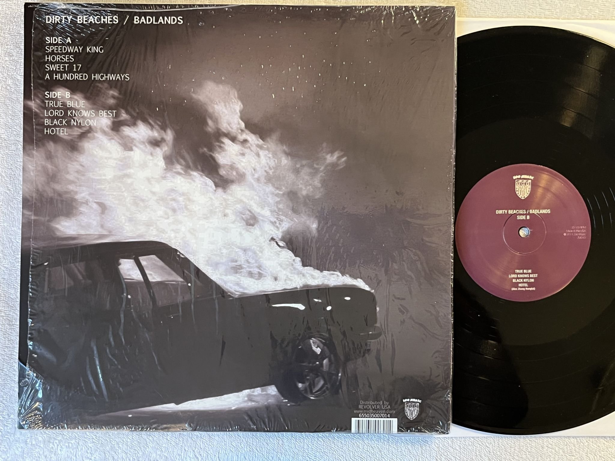 Omslagsbild för skivan DIRTY BEACHES badlands LP 2011 ZOO MUSIC ZM010 *** 4th press ***