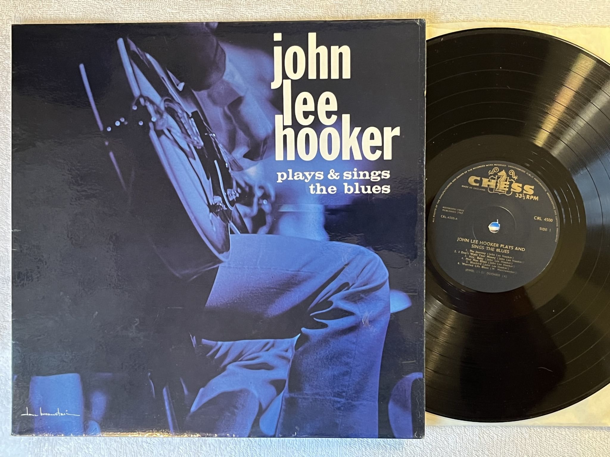 Omslagsbild för skivan JOHN LEE HOOKER plays and sings the blues LP -65 UK CHESS CRL 4500