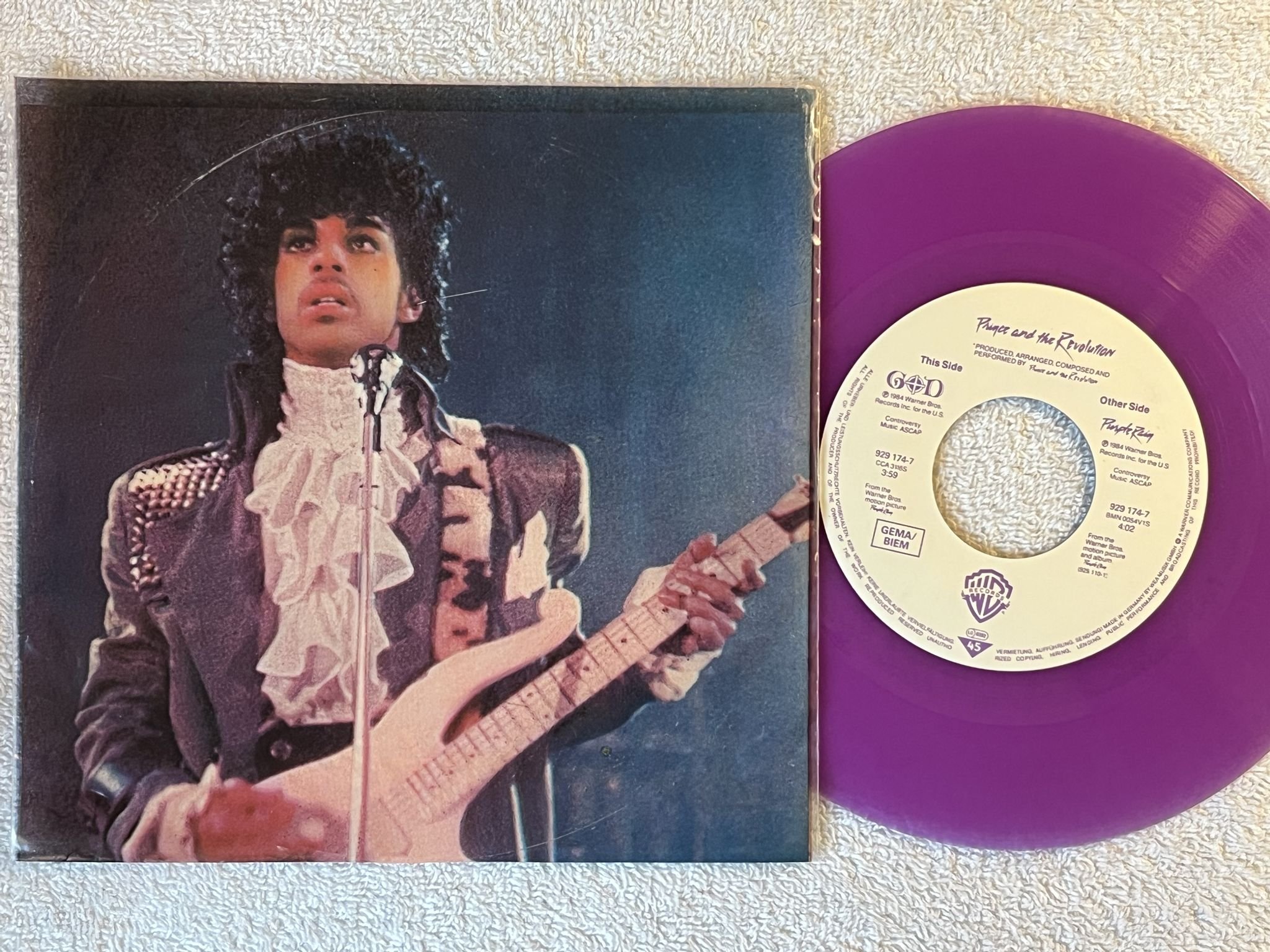 Omslagsbild för skivan PRINCE purple rain 7" -84 Ger WARNER 929174-7