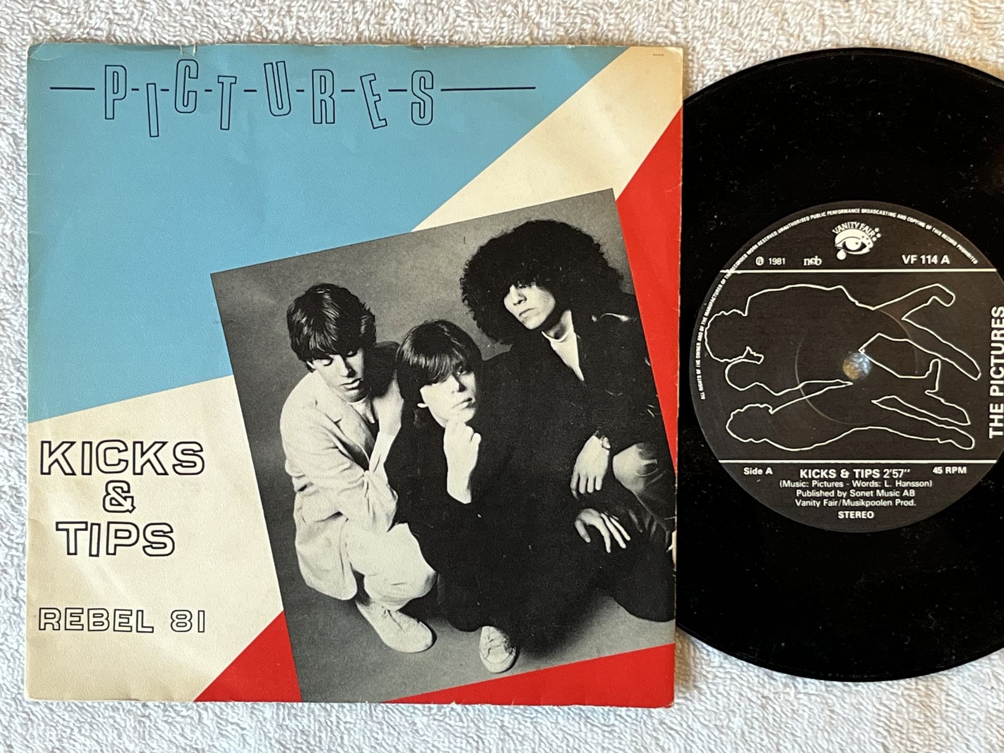 Omslagsbild för skivan PICTURES kicks & tips 7" -81 Swe VANITY FAIR VF 114 *** Power Pops ***