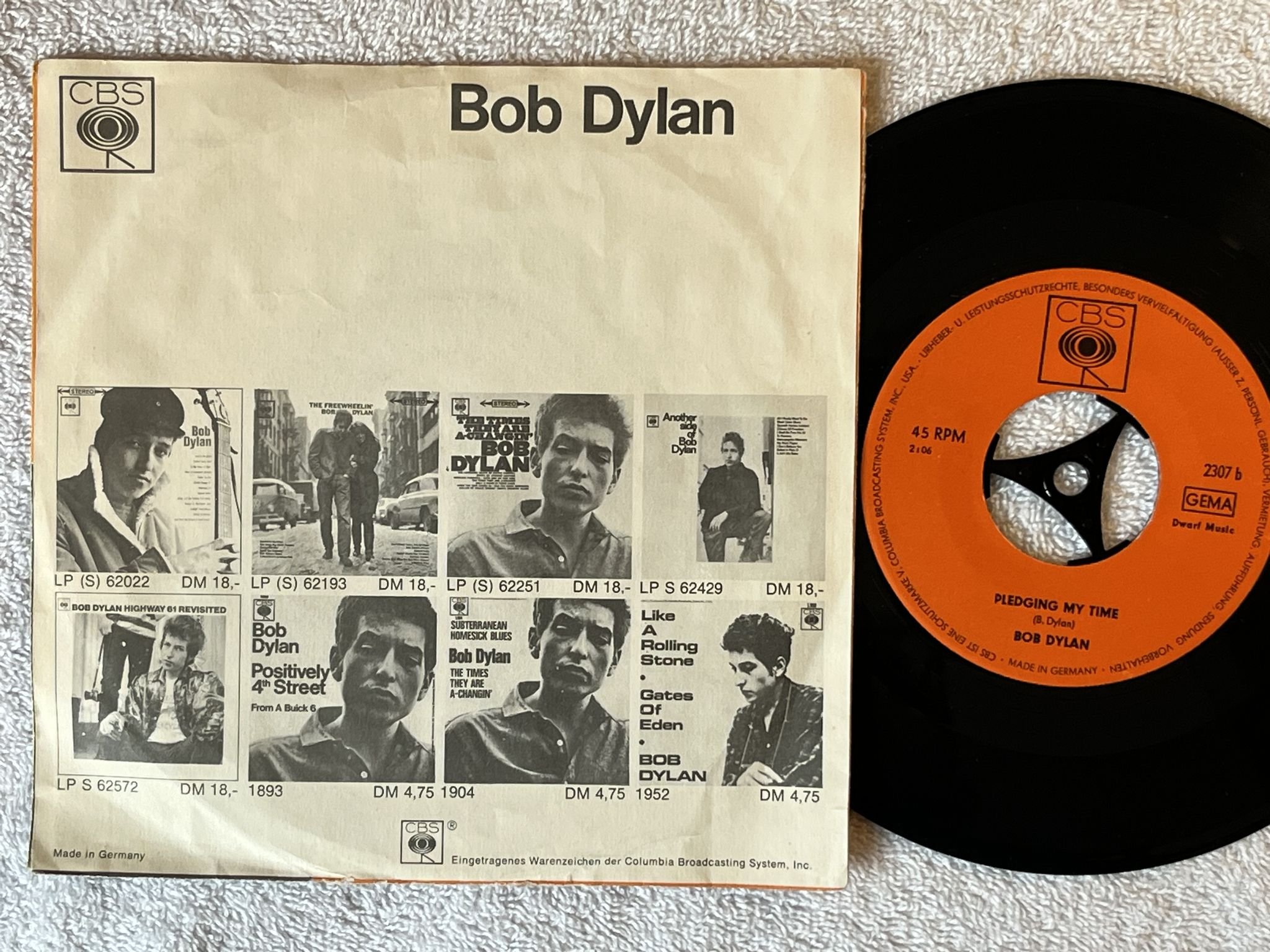 Omslagsbild för skivan BOB DYLAN rainy day women 7" -66 Ger CBS 2307