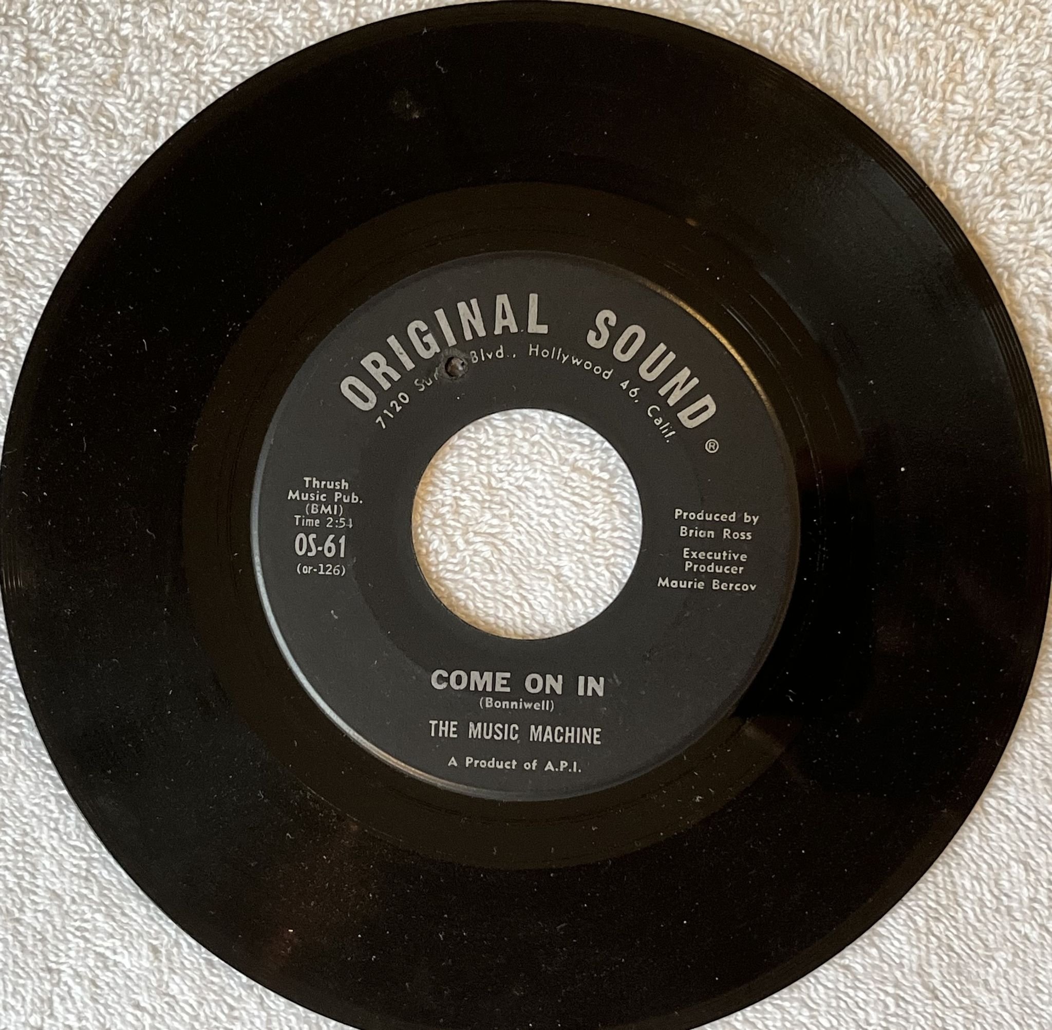 Omslagsbild för skivan THE MUSIC MACHINE talk talk 7" -66 US ORIGINAL SOUND OS-61 ** GARAGE **