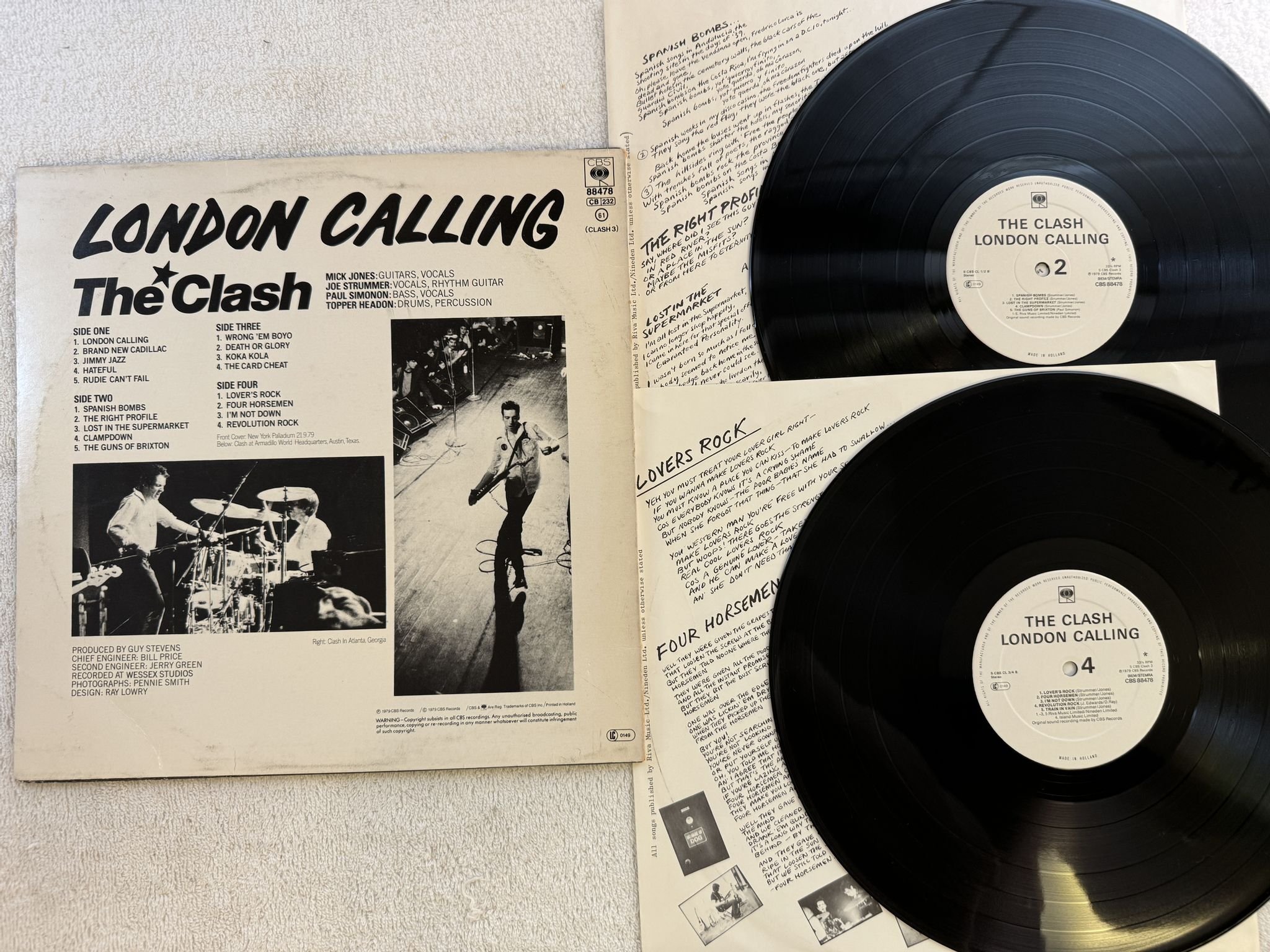 Omslagsbild för skivan THE CLASH London calling 2xLP -79 Hol CBS 88478