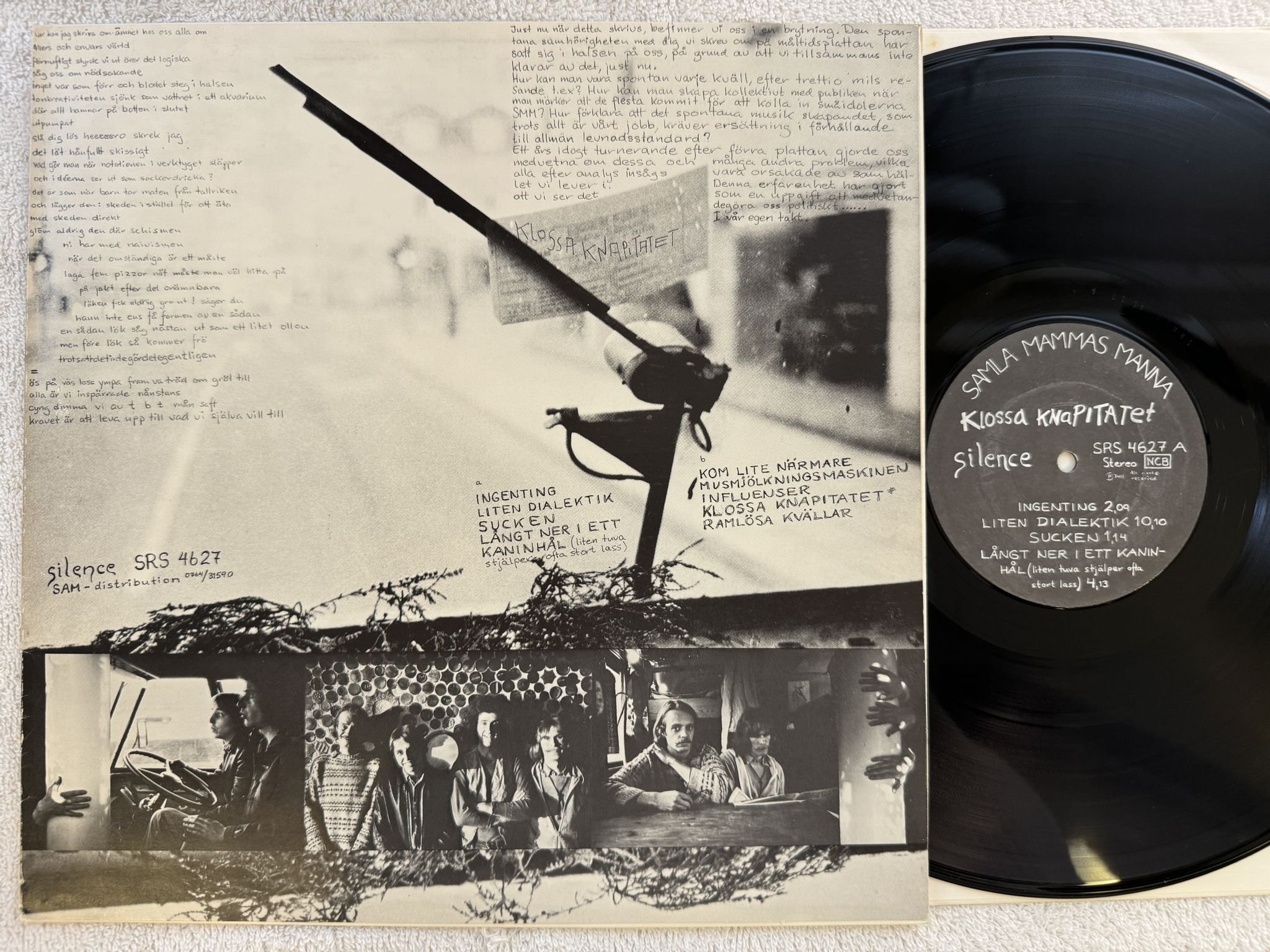 Omslagsbild för skivan SAMLAS MAMMAS MANNA klossa knapitatet LP -74 Swe SILENCE SRS 4627