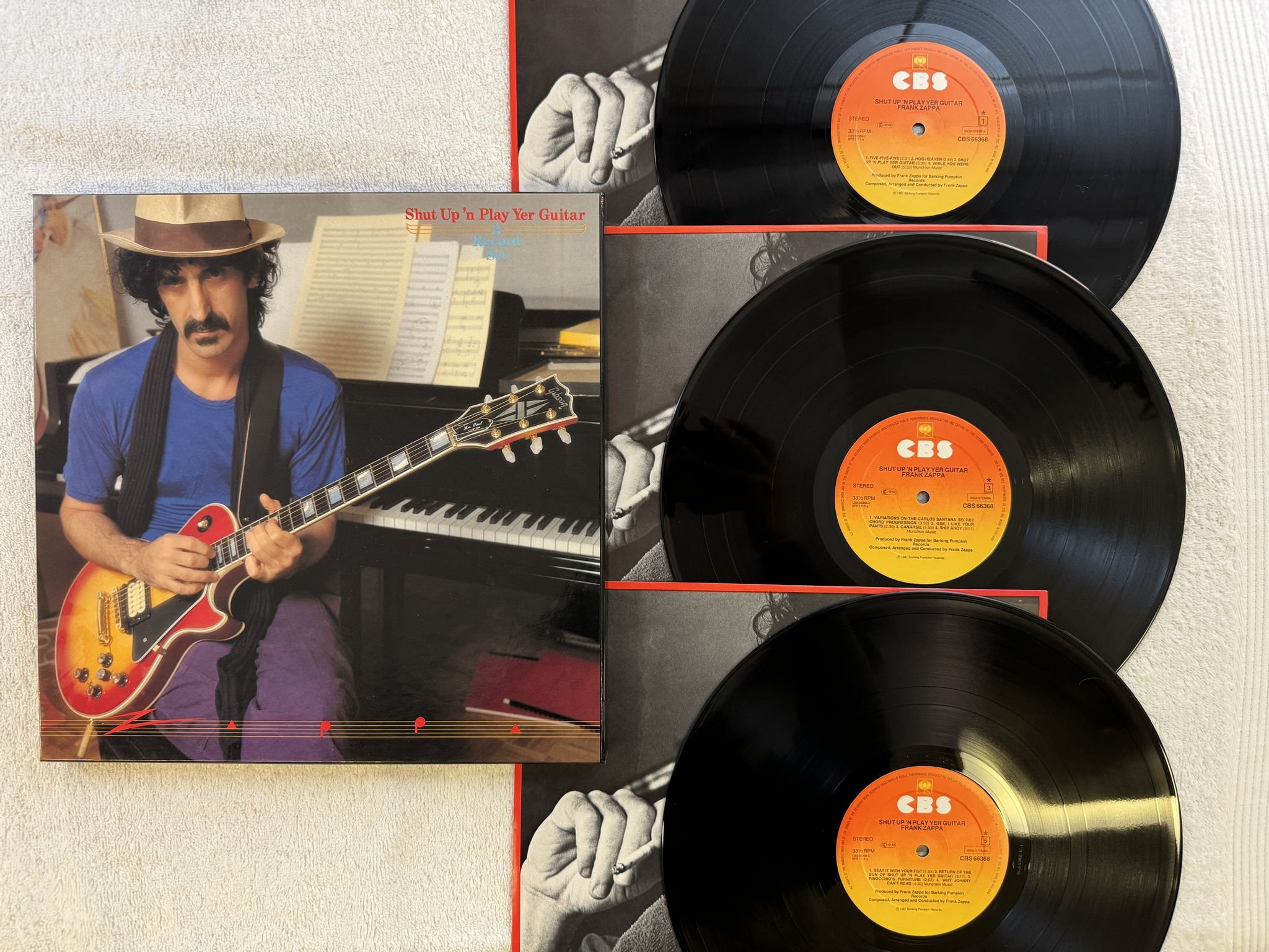 Omslagsbild för skivan FRANK ZAPPA shut up n play yer guitar 3xLP -81 Hol CBS 66368