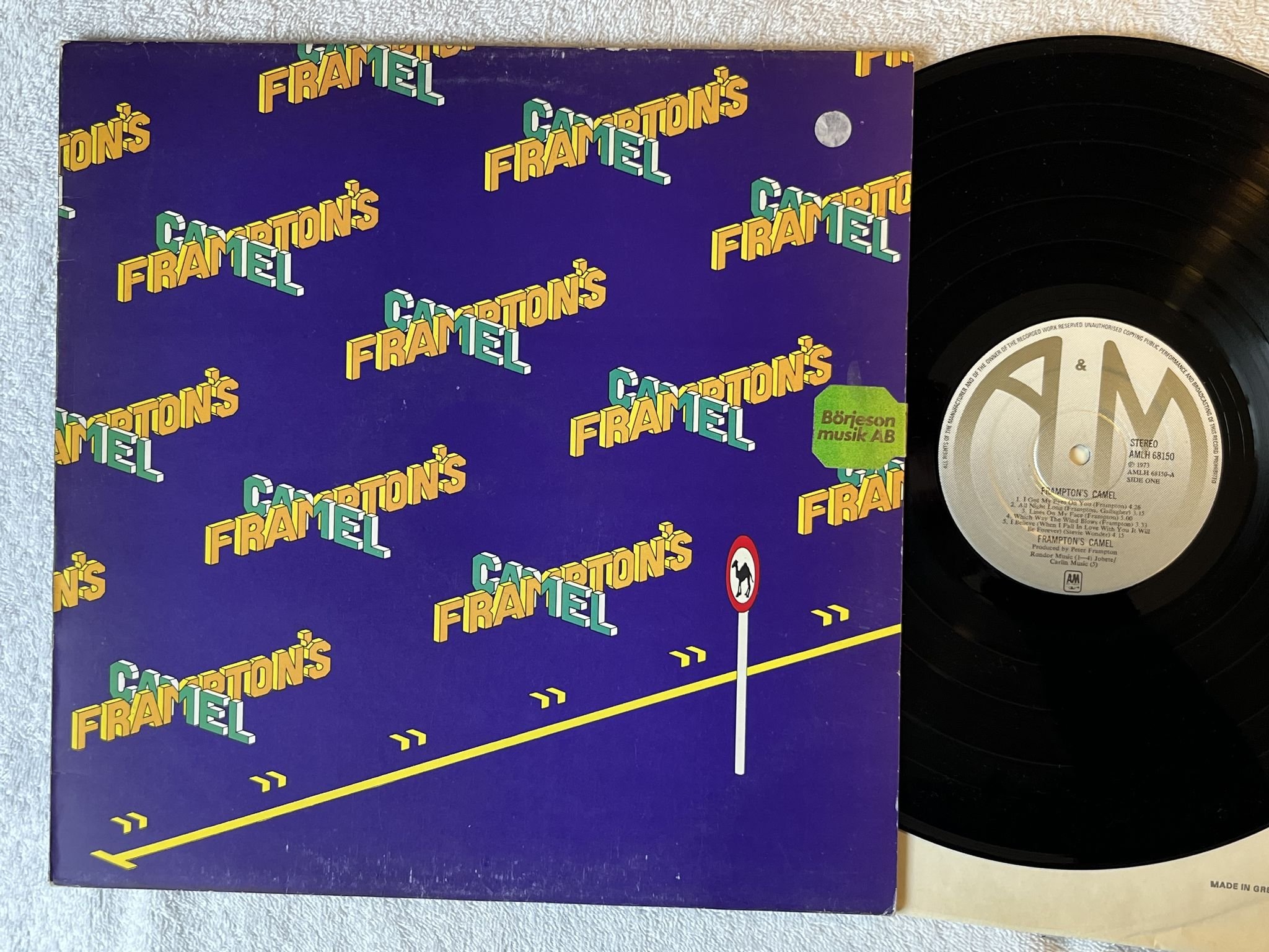 Omslagsbild för skivan FRAMPTON'S CAMEL s/t LP -73 UK A&M AMLH 68150