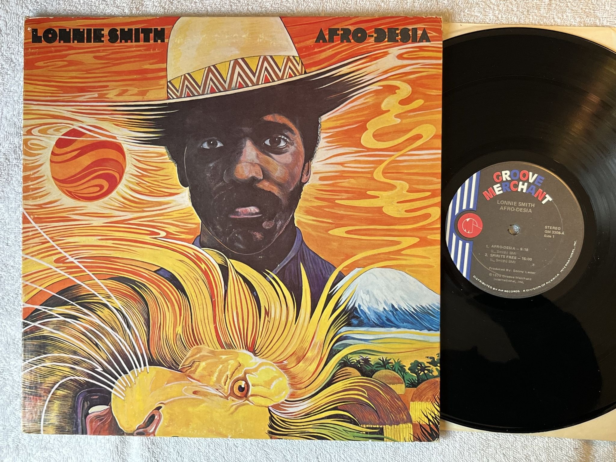 Omslagsbild för skivan LONNIE SMITH afro-desia LP -75 US GROOVE MERCHANT GM 3308 *** JAZZ-FUNK ***
