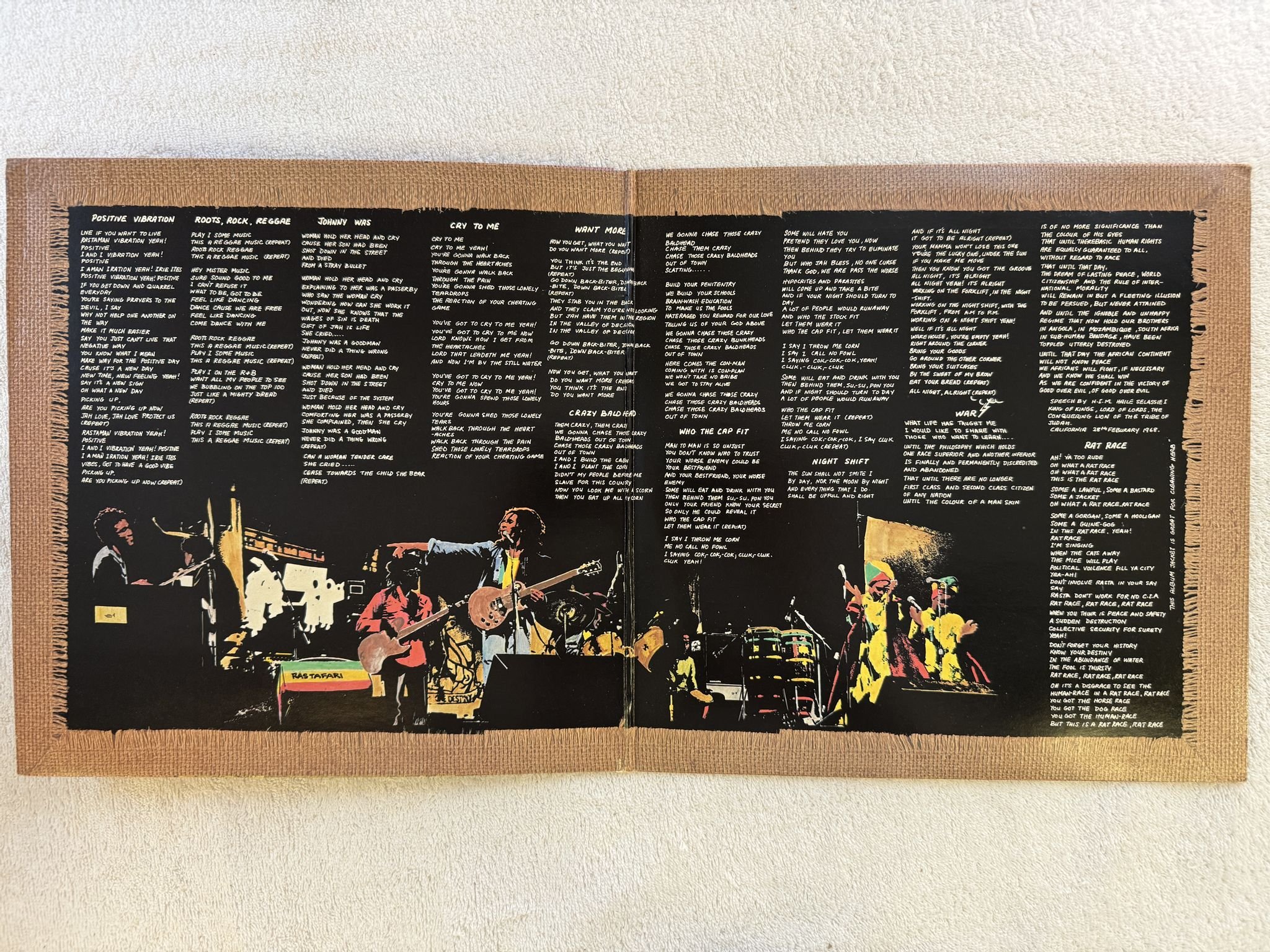 Omslagsbild för skivan BOB MARLEY AND THE WAILERS rastaman vibration LP -76 ISLAND ILPS 9388