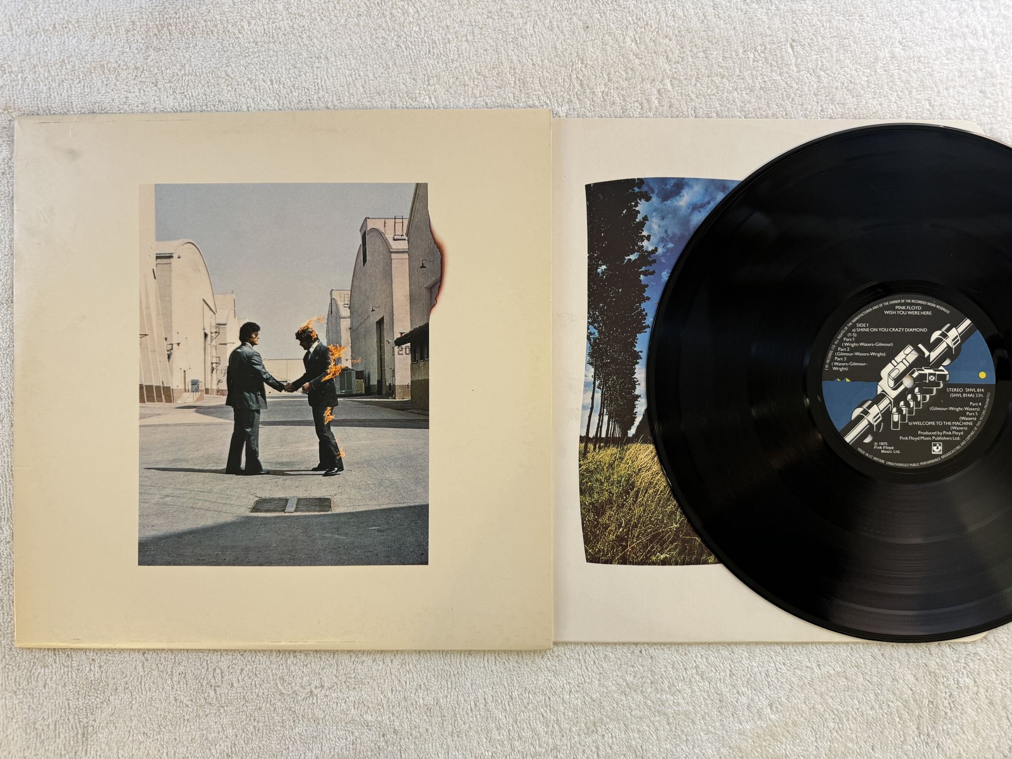 Omslagsbild för skivan PINK FLOYD wish you were here LP -75 UK HARVEST SHVL 814 ** ROUNDED CORNERS **