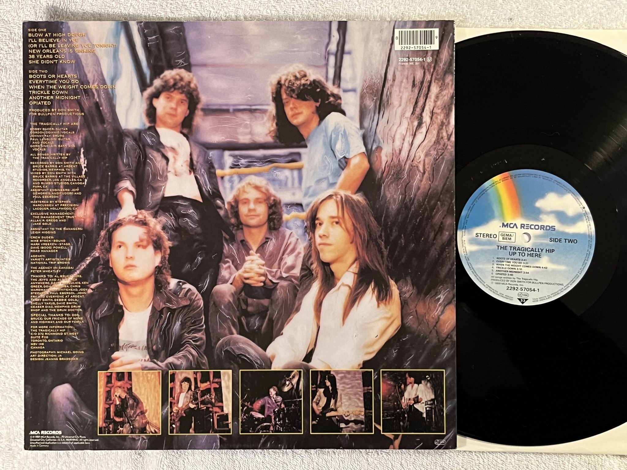 Omslagsbild för skivan THE TRAGICALLY HIP Up To Here LP -89 mca 2292 57054 1 *** R A R E ***