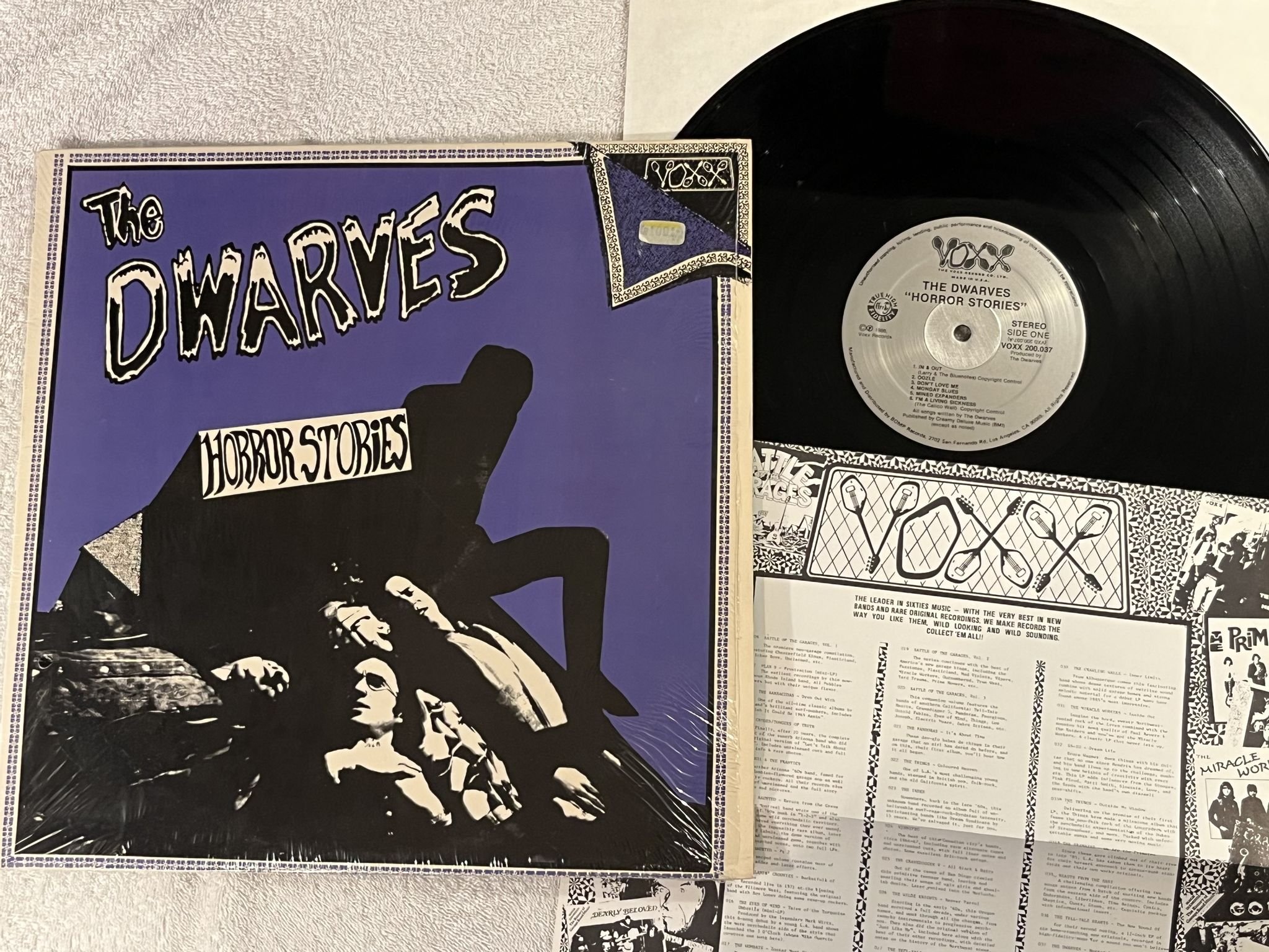 Omslagsbild för skivan THE DRWAVES Horror Stories LP -86 US VOXX RECORDS VOXX 200.037 ** GARAGE **