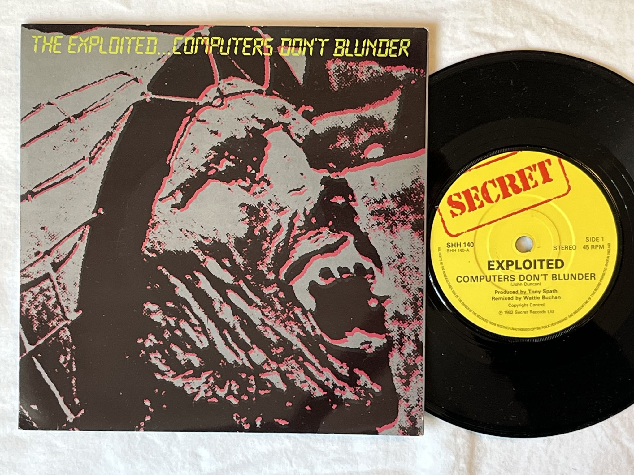 Omslagsbild för skivan THE EXPLOITED Computers Don't Blunder 7" -82 SECRET SHH 140