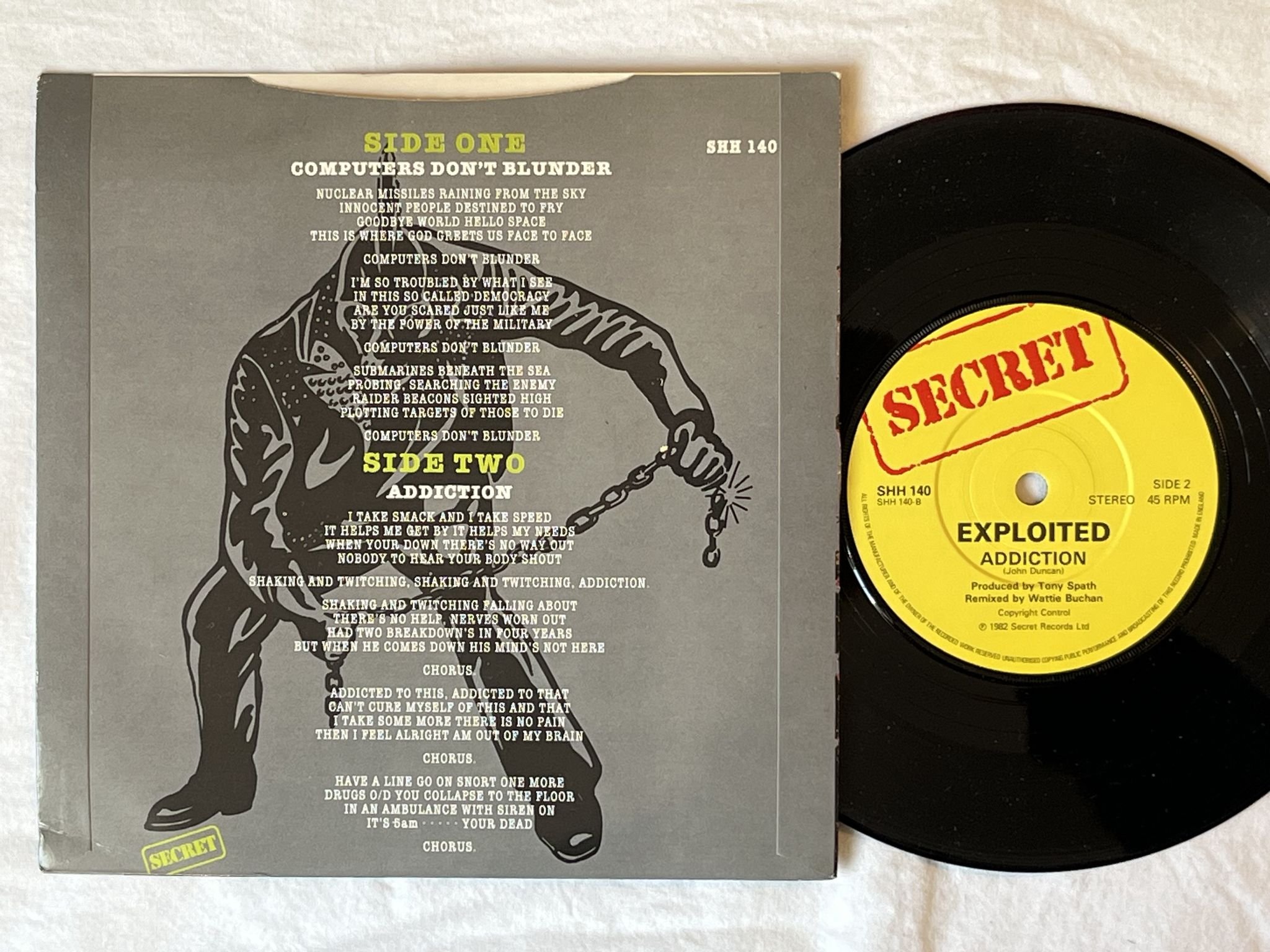 Omslagsbild för skivan THE EXPLOITED Computers Don't Blunder 7" -82 SECRET SHH 140