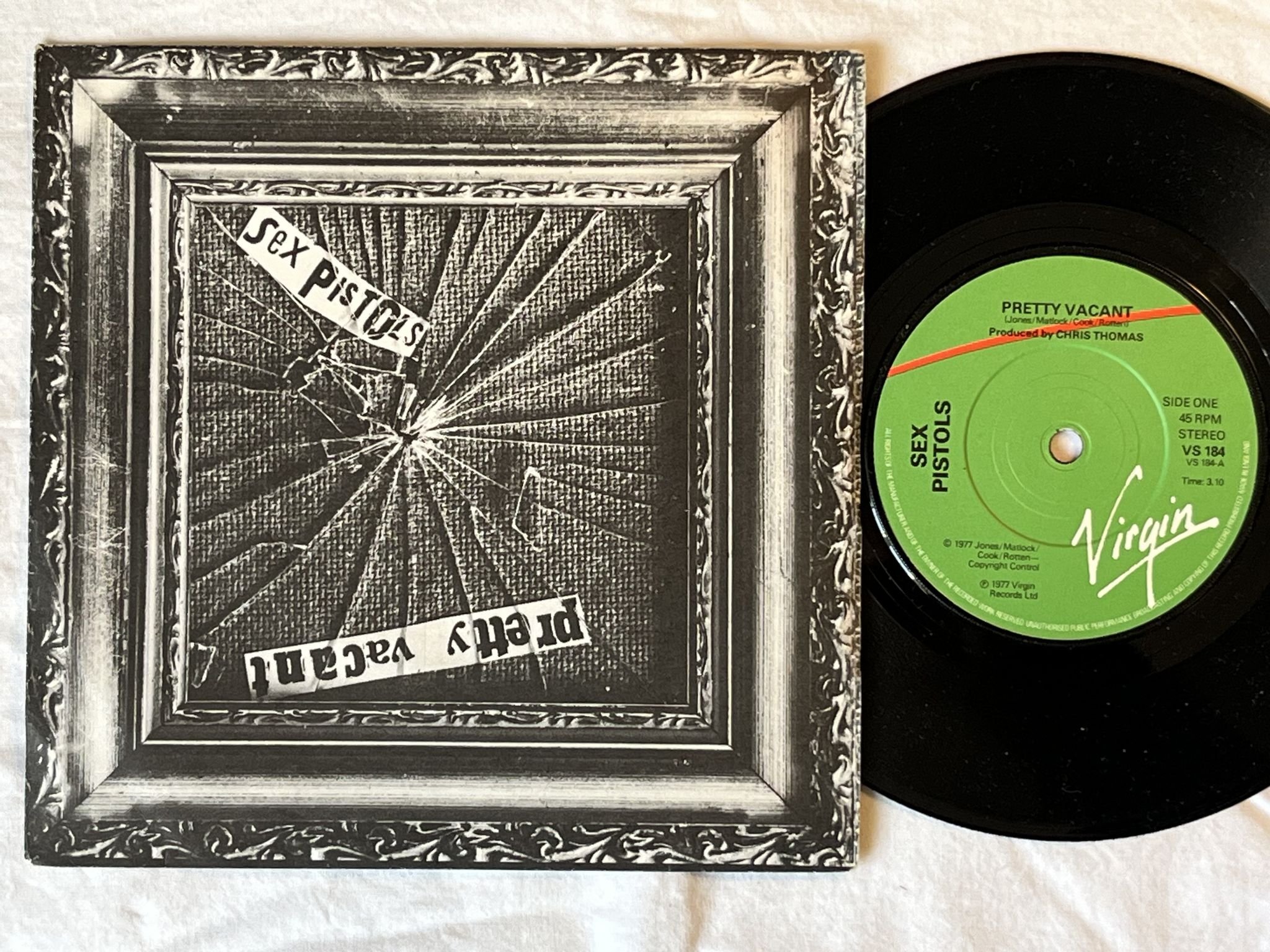 Omslagsbild för skivan SEX PISTOLS pretty vacant 7" -77 UK VIRGIN VS 184