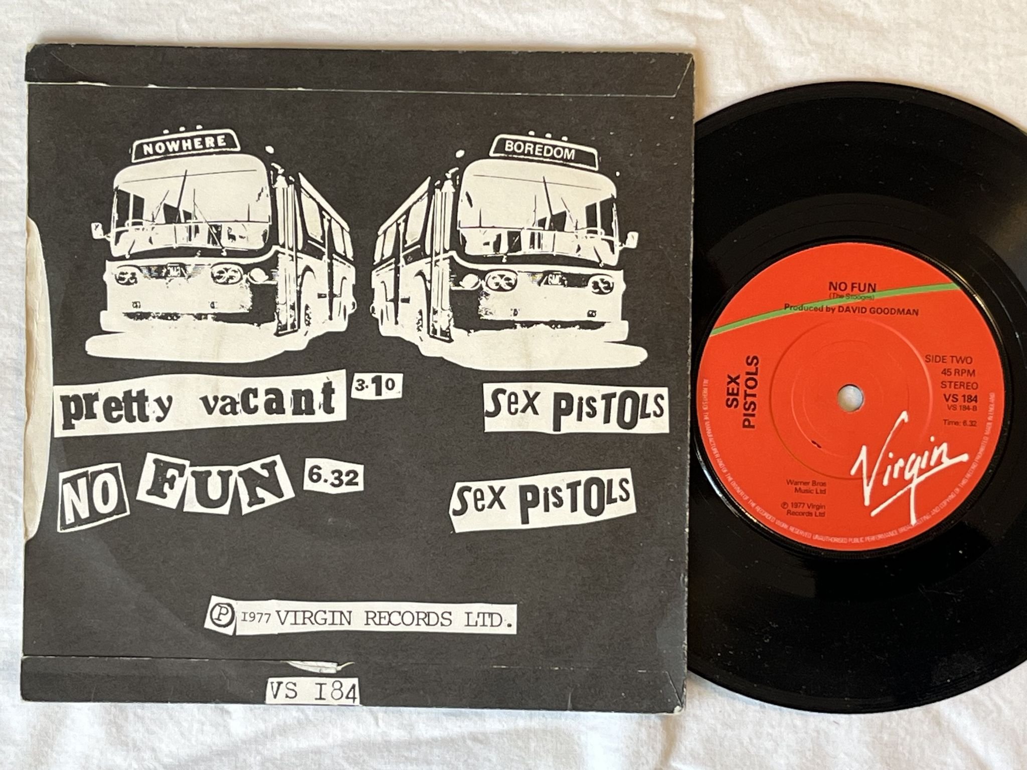Omslagsbild för skivan SEX PISTOLS pretty vacant 7" -77 UK VIRGIN VS 184