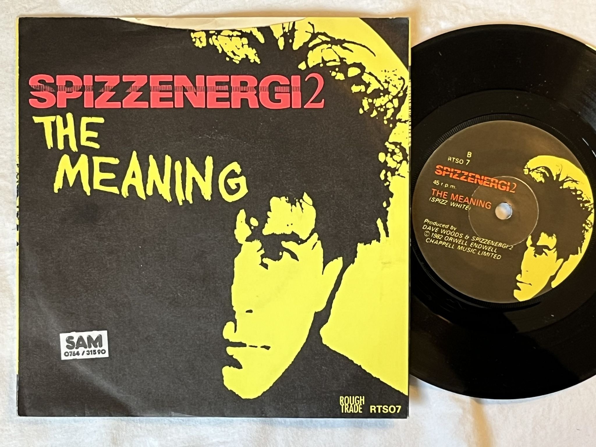 Omslagsbild för skivan SPIZZENERGI2 jungle fever 7" -82 UK rough trade rts07