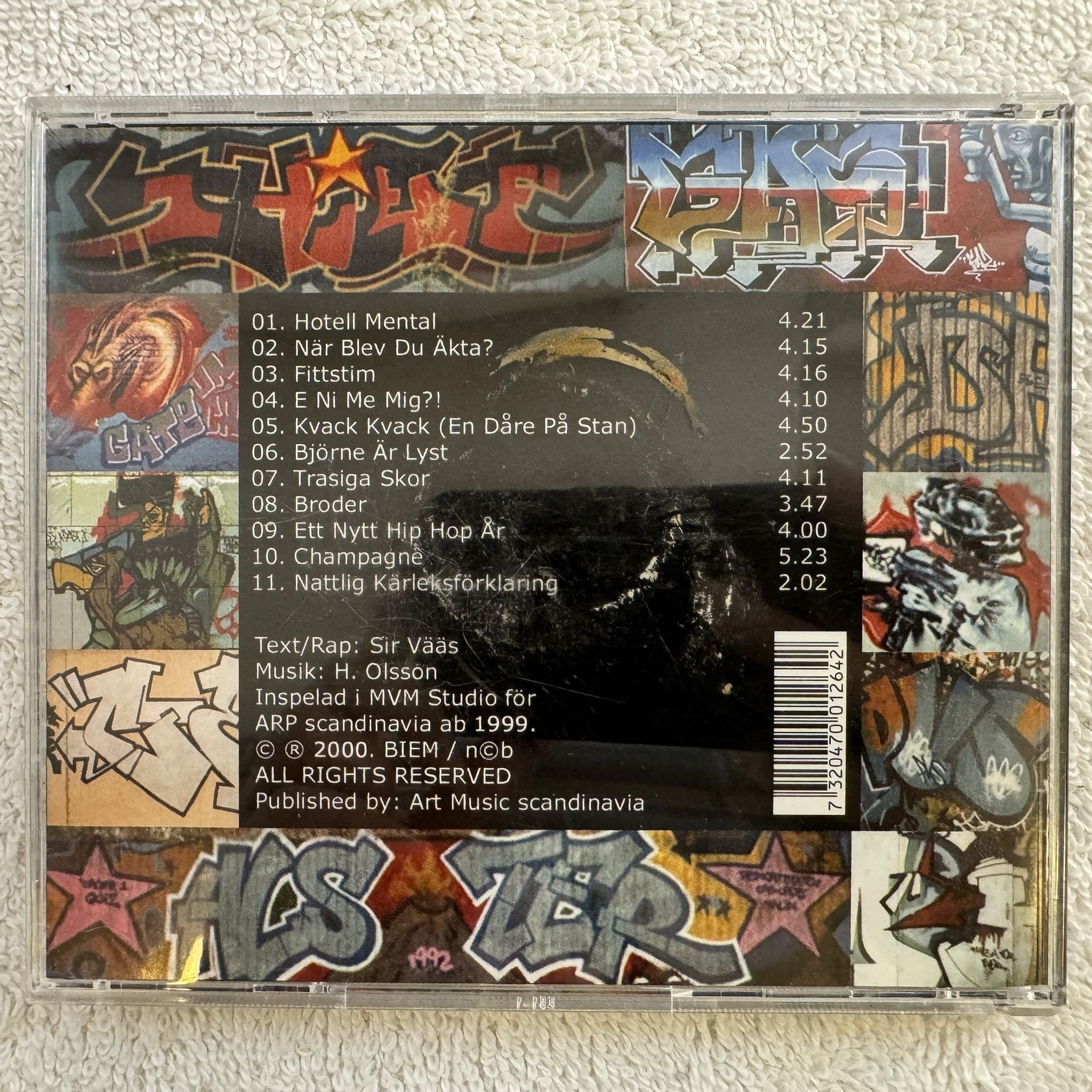 Omslagsbild för skivan Sir Vääs ?– Hotell Mental CD 2000 ARP 2002 SWERAP