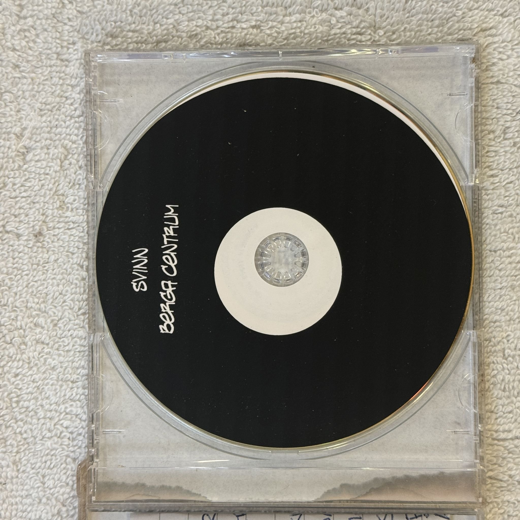 Omslagsbild för skivan SVINN Berga Centrum 2005 CD demo SWERAP