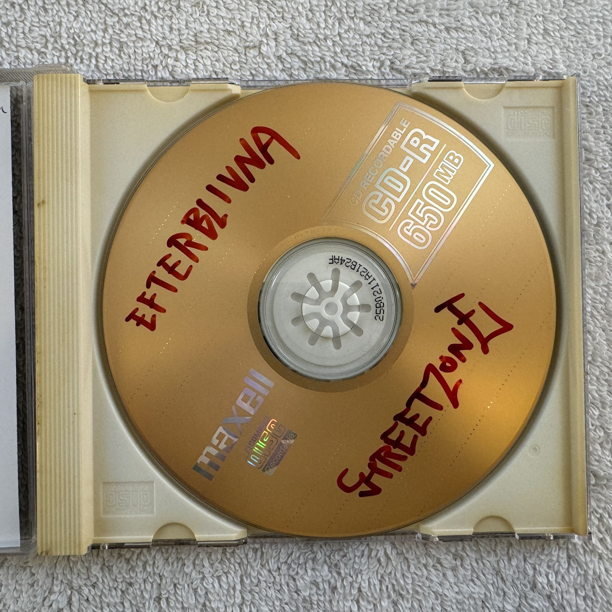 Omslagsbild för skivan EFTERBLIVNA players & pimpar CD 2001 demo SWERAP