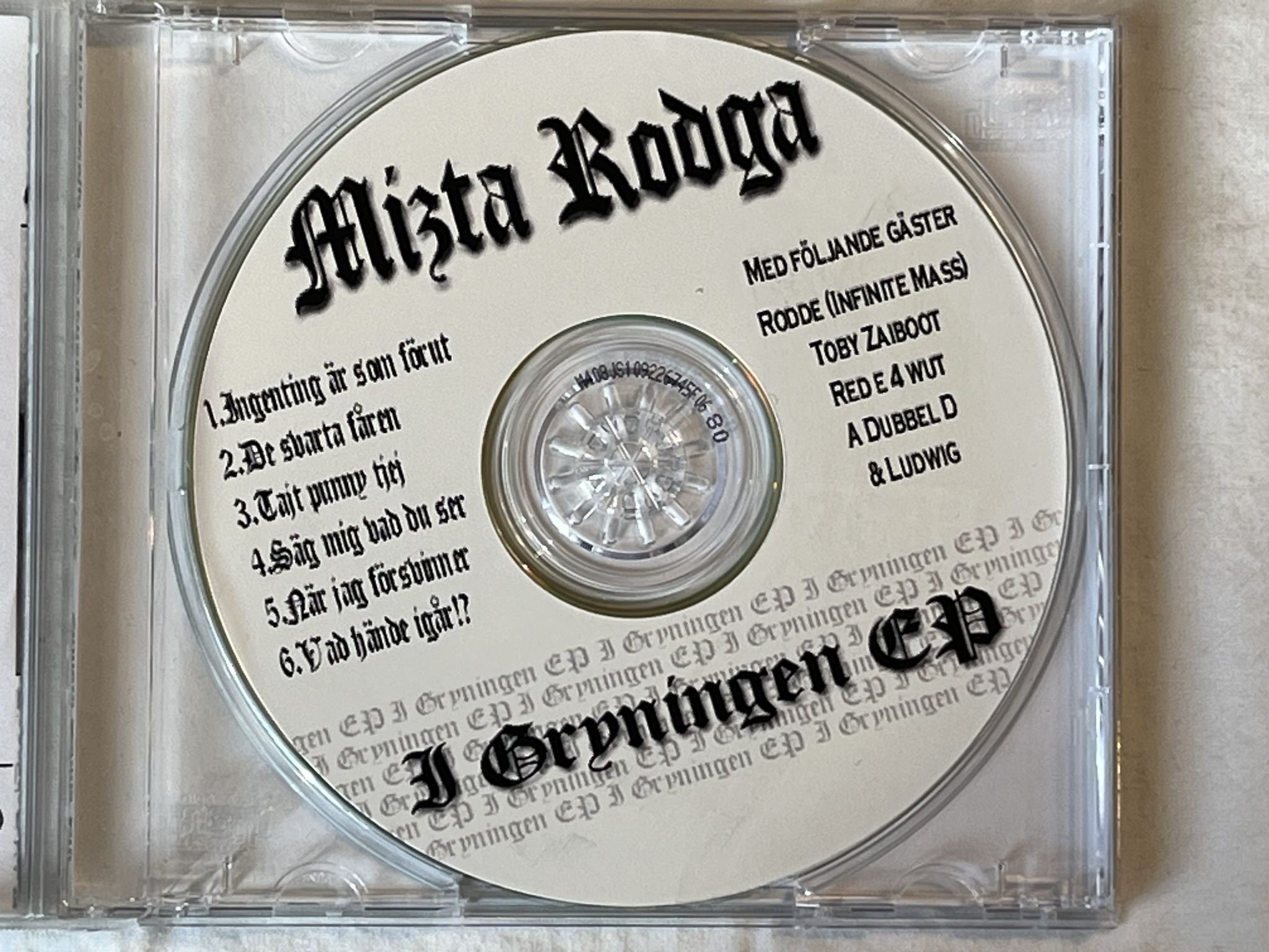 Omslagsbild för skivan MIZTA RODGA i gryningen ep CD 2002 SWERAP