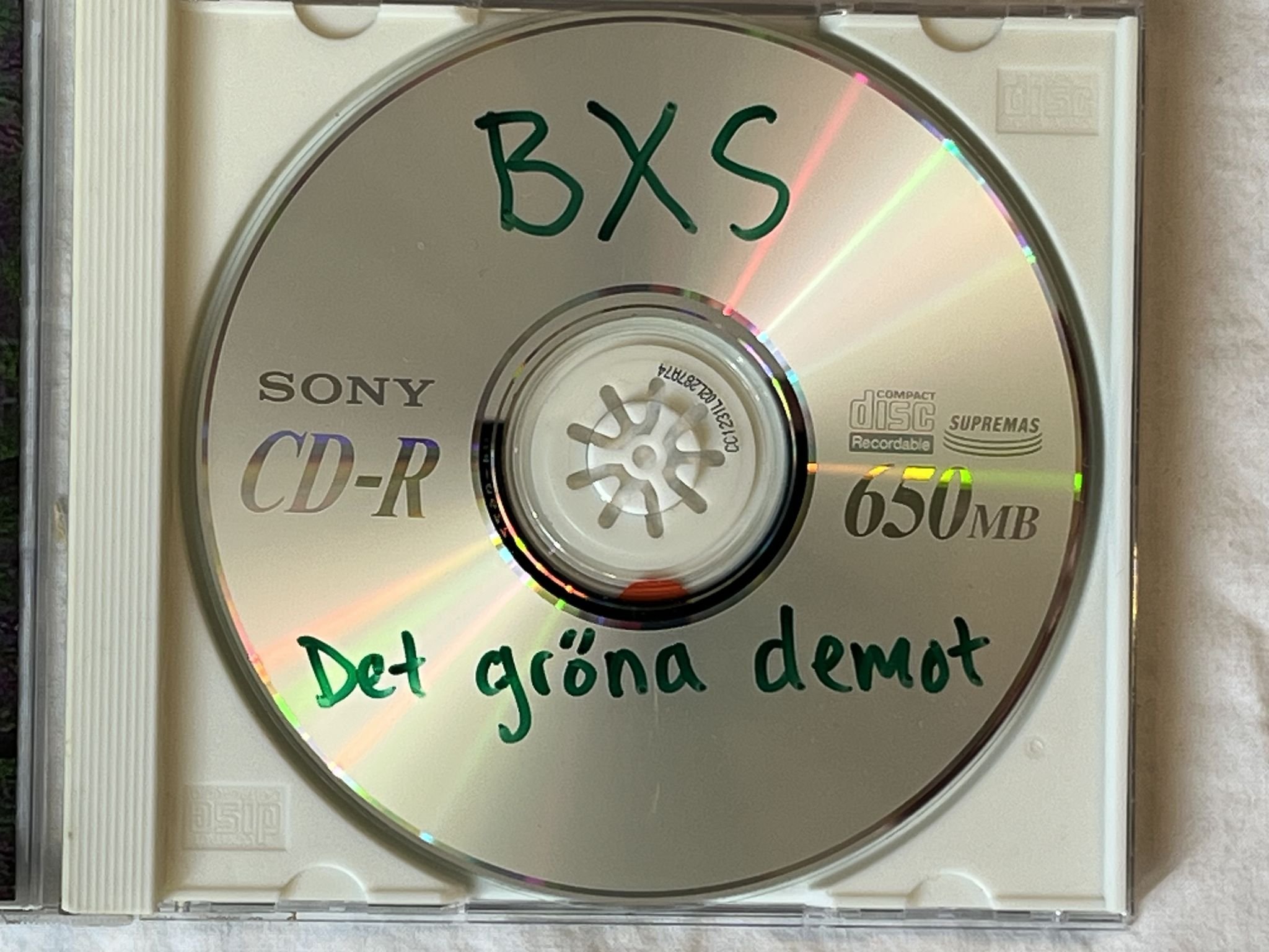 Omslagsbild för skivan BXS Det Gröna Demot CD 2001 SWERAP