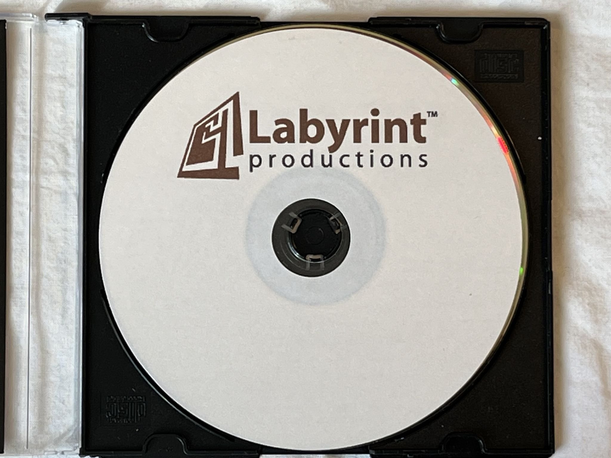 Omslagsbild för skivan AKI s/t CD 2005 LABYRINT PRODUCTIONS demo SWERAP