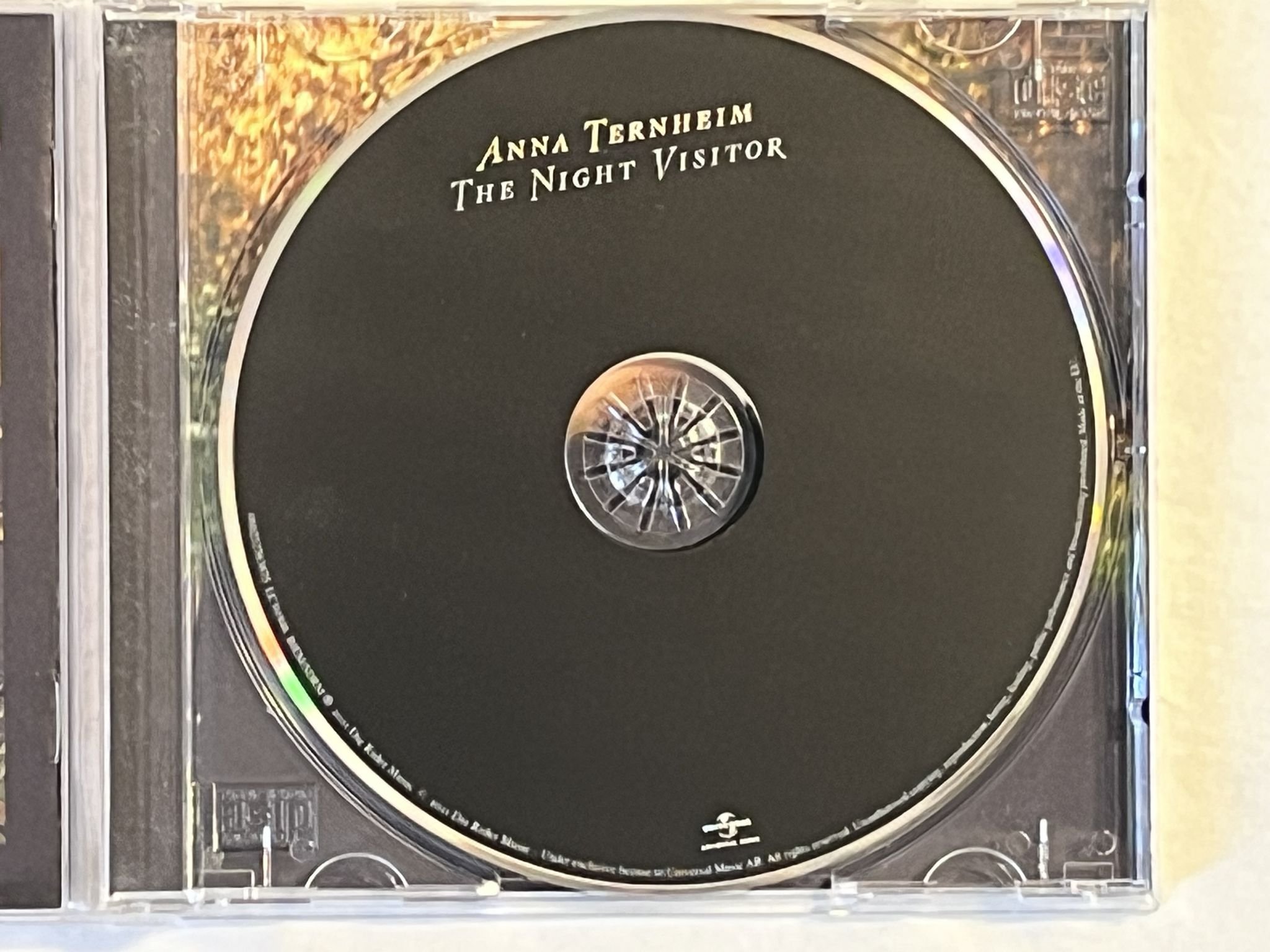 Omslagsbild för skivan ANNA TERNHEIM The Night Visitor CD 2011 universal music *** SIGNED ***