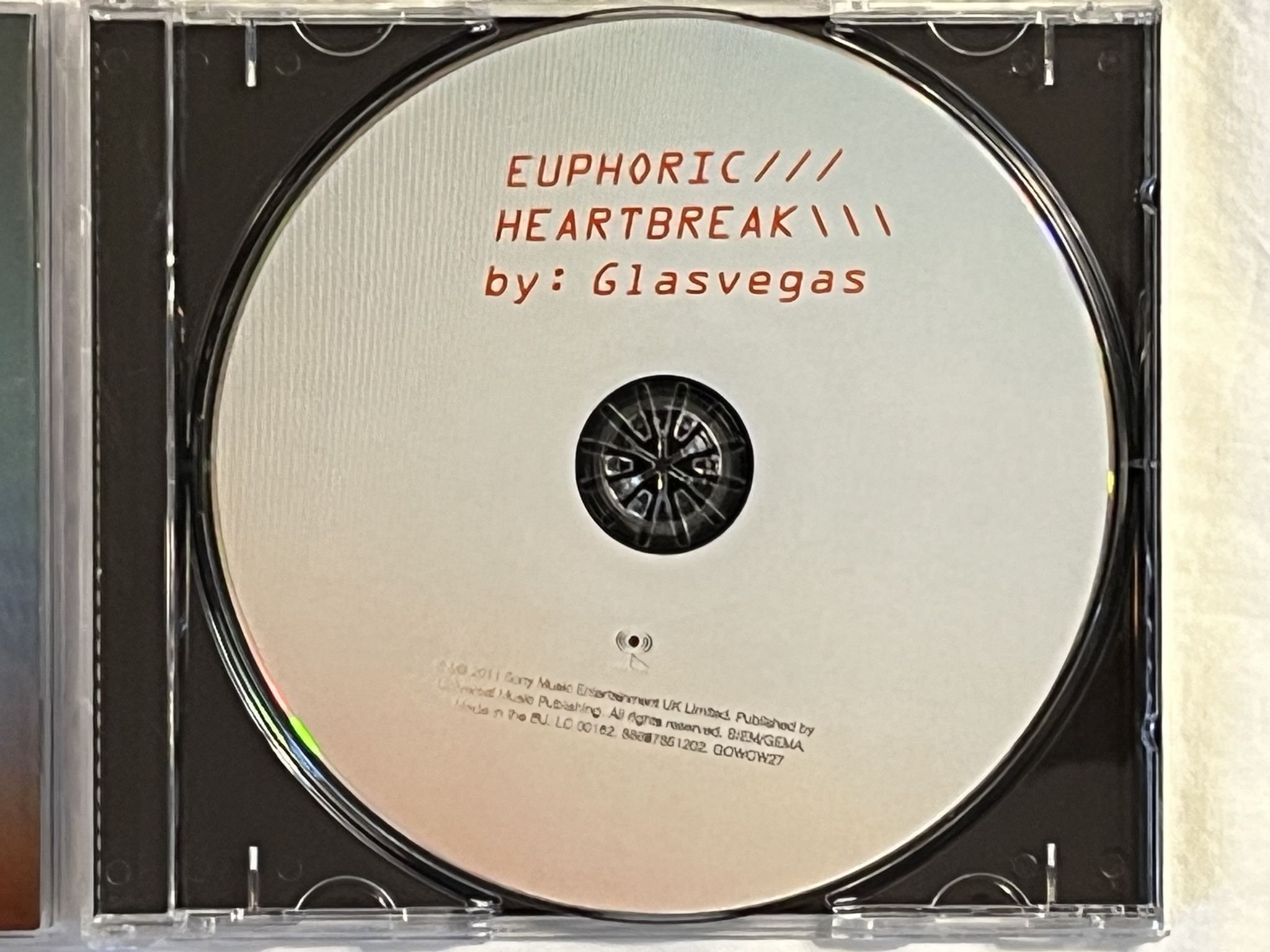 Omslagsbild för skivan GLASVEGAS euphoric // heartbreak CD 2011 *** SIGNED by PAUL & RAB **