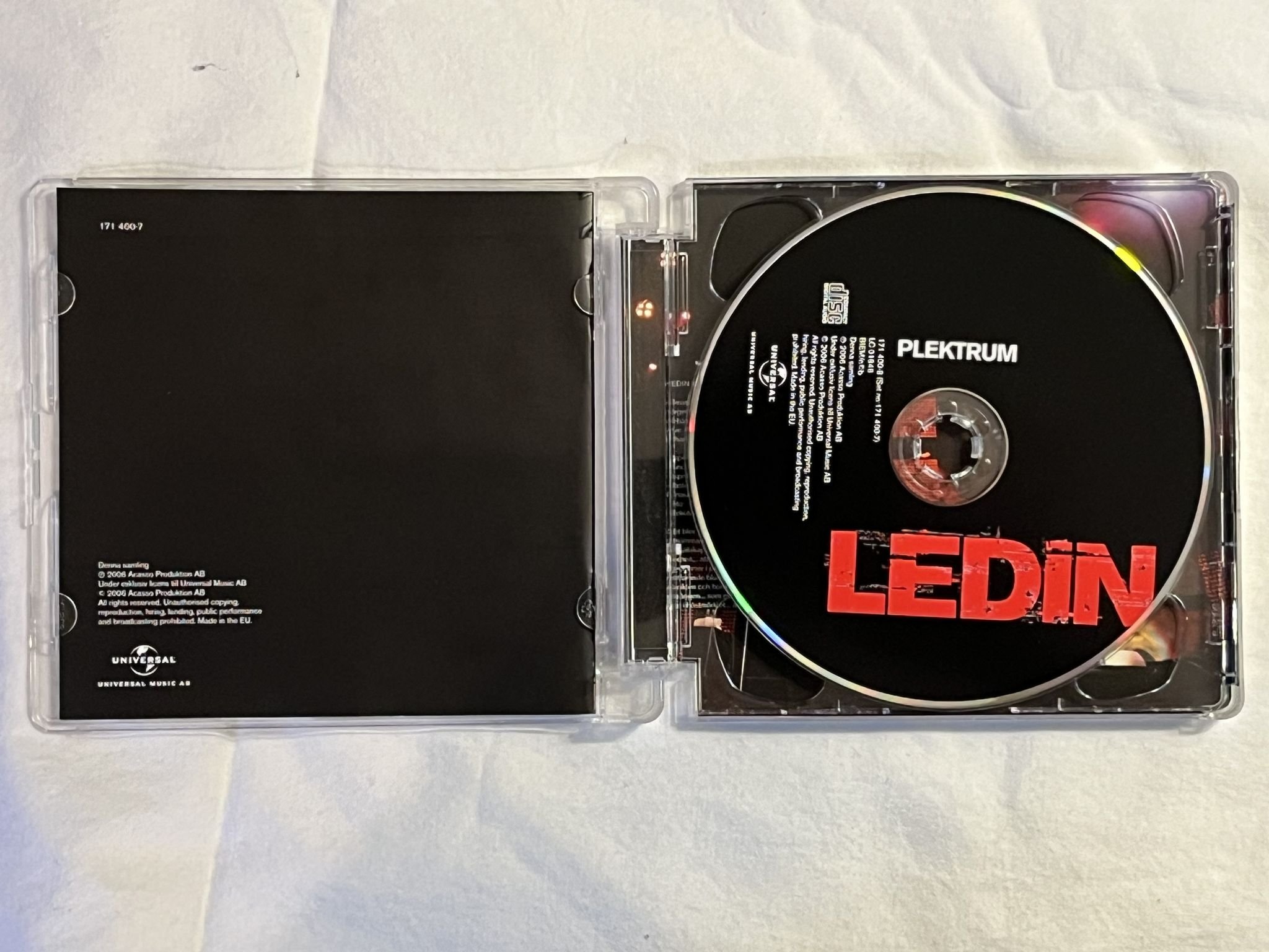 Omslagsbild för skivan THOMAS LEDIN Plektrum 2xCD 2006 UNIVERSAL 171 400-7 ** SIGNED ***