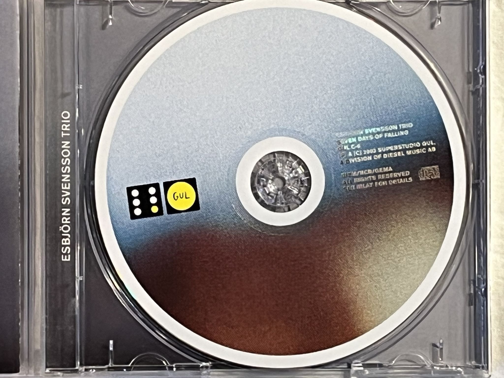 Omslagsbild för skivan E.S.T. Seven Days Of Falling CD Superstudio Gul – GUL C-6 *** FULLY SIGNED ***