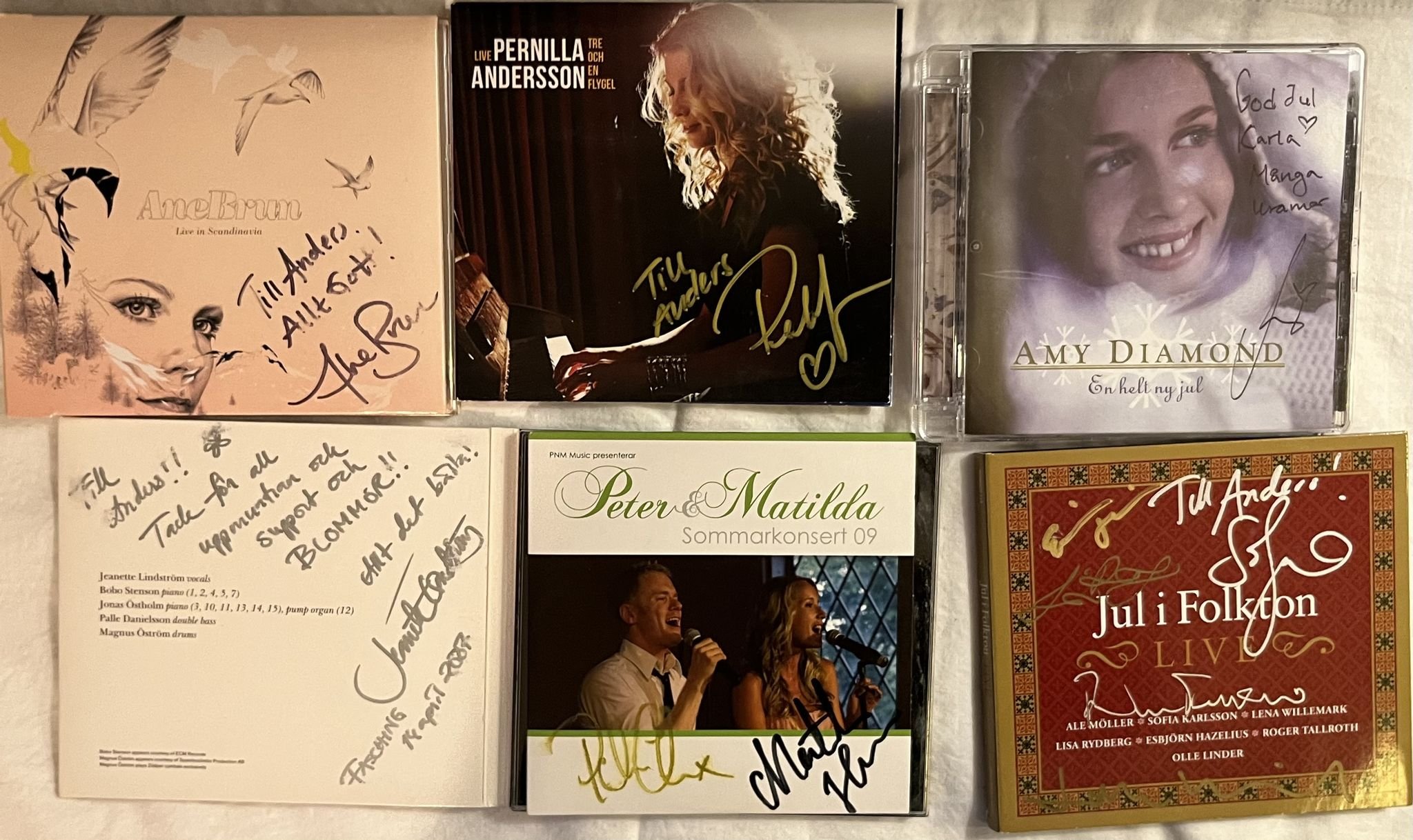 Omslagsbild för skivan 21 st signerade cd's WOW !!!! *** SIGNED ***