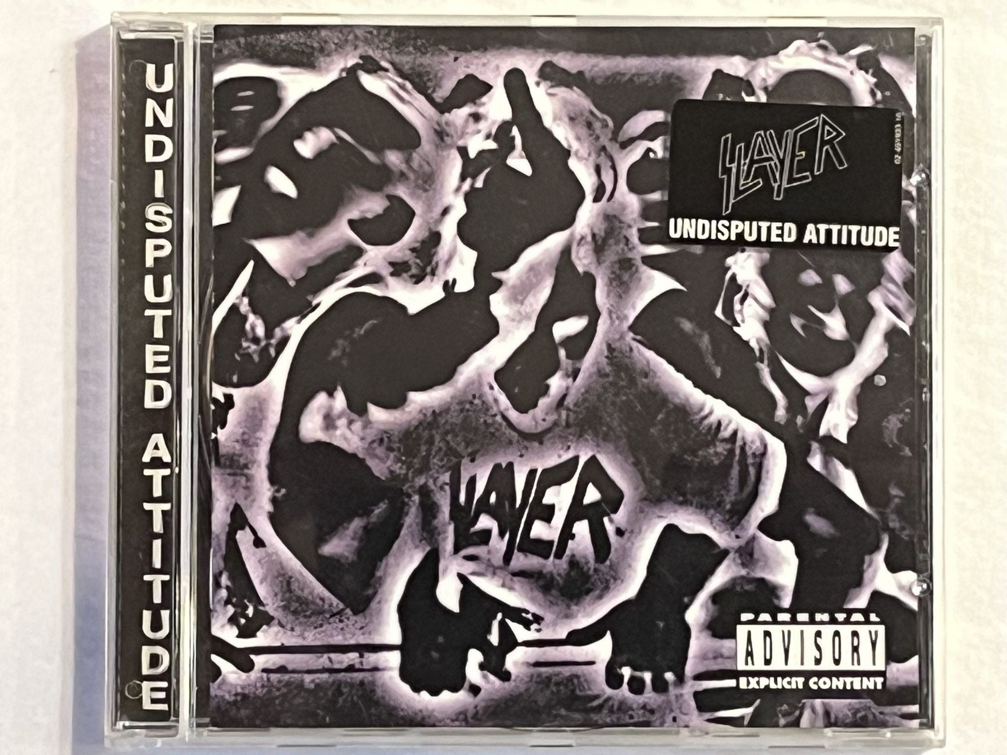 Omslagsbild för skivan SLAYER Undisputed Attitude CD -98 american 491803 2 *** SIGNED by 3 ***