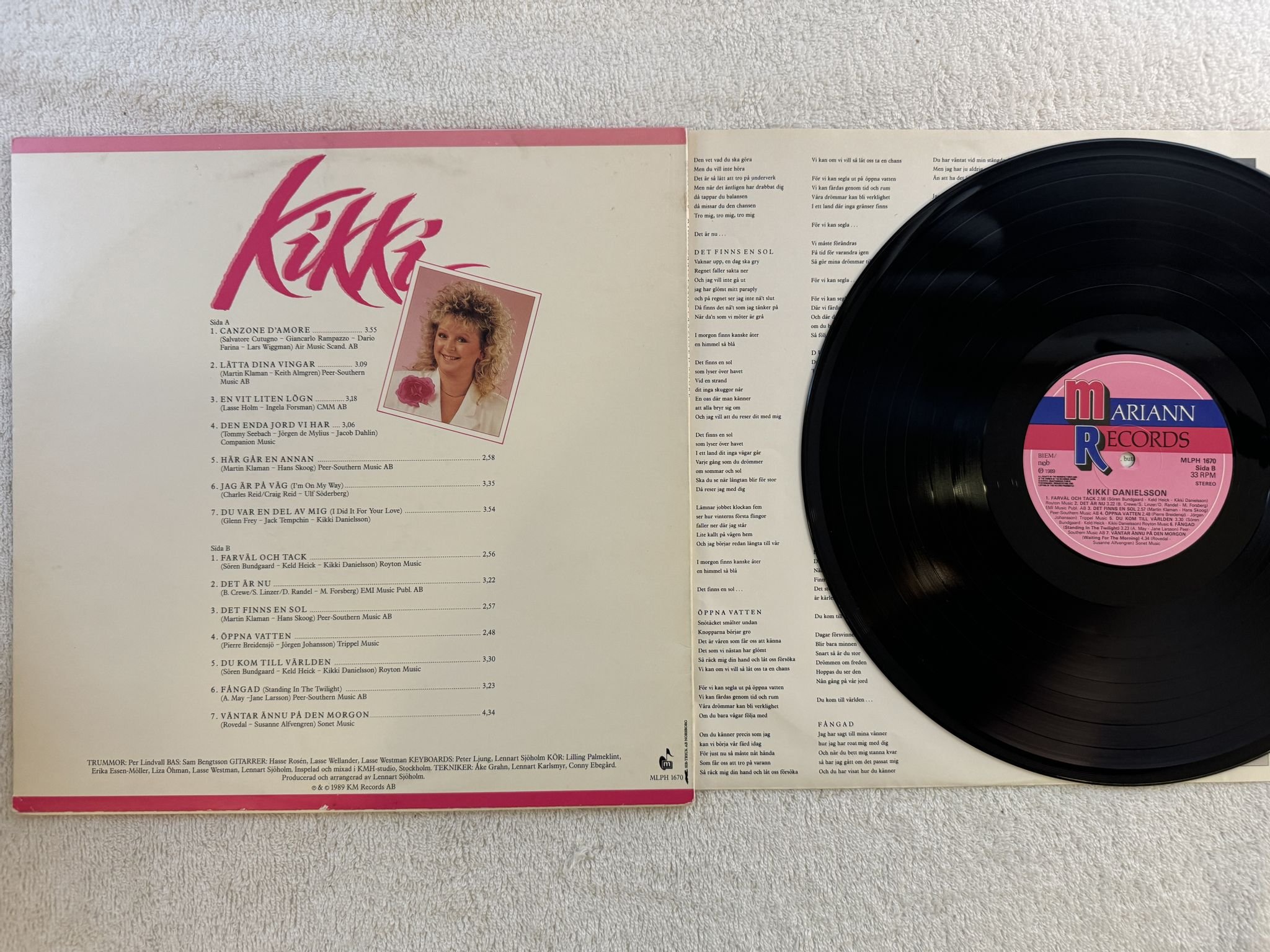 Omslagsbild för skivan KIKKI DANIELSSON canzone d'amore LP -89 MARIANNE MLPH 1670 *** Signed ***