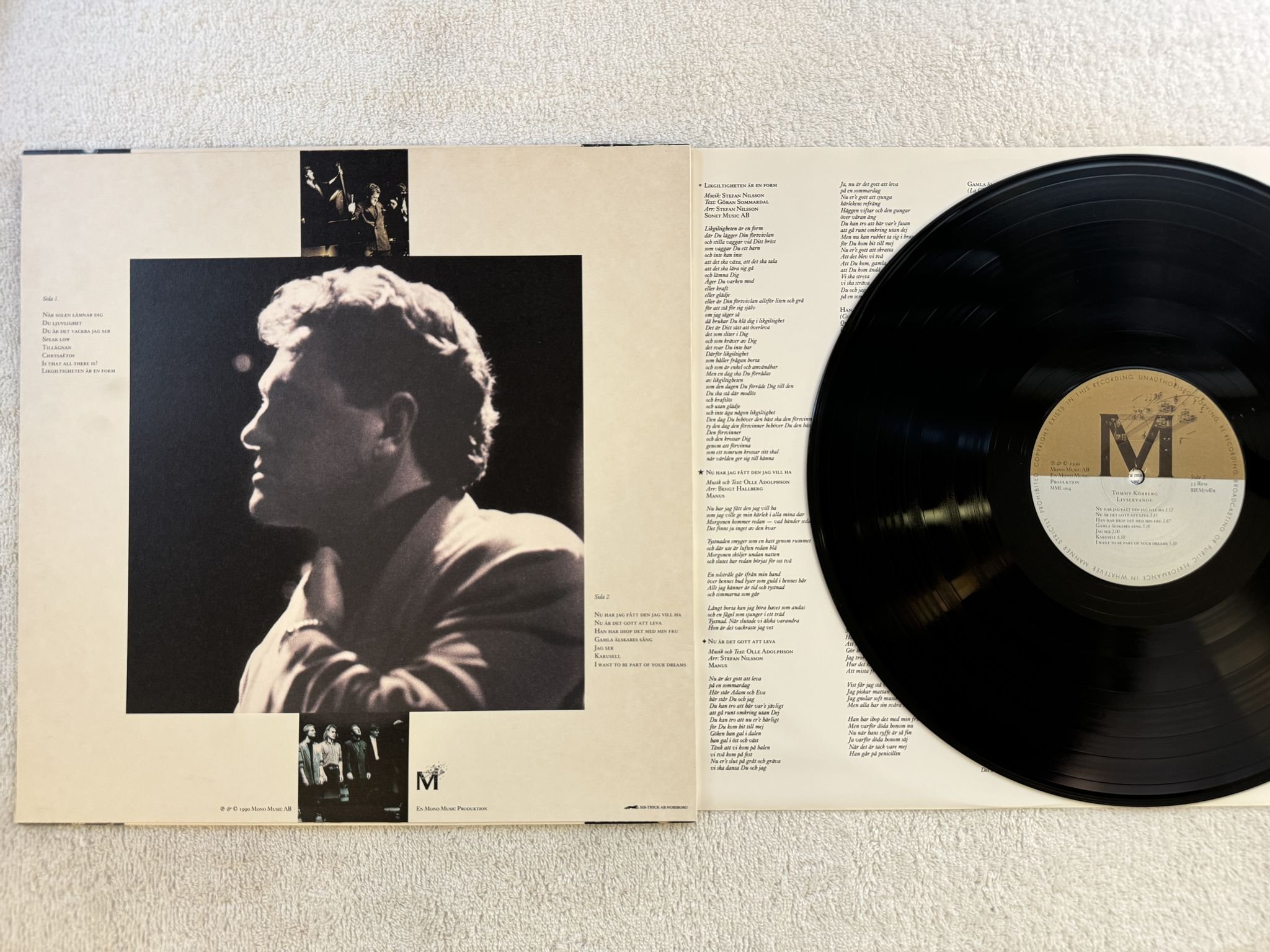 Omslagsbild för skivan TOMMY KÖRBERG livslevande LP -90 MONO MUSIC MML 004 *** Signed ***