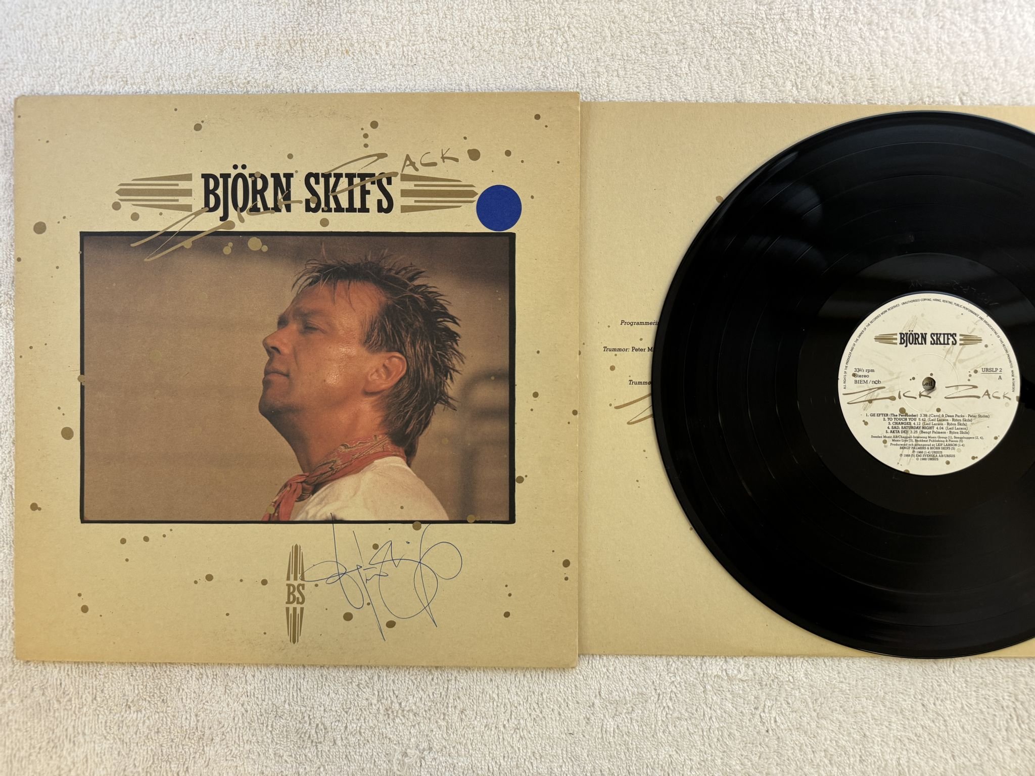 Omslagsbild för skivan BJÖRN SKIFS zick zack LP -88 URSUS URSLP 2 *** SIGNED ***
